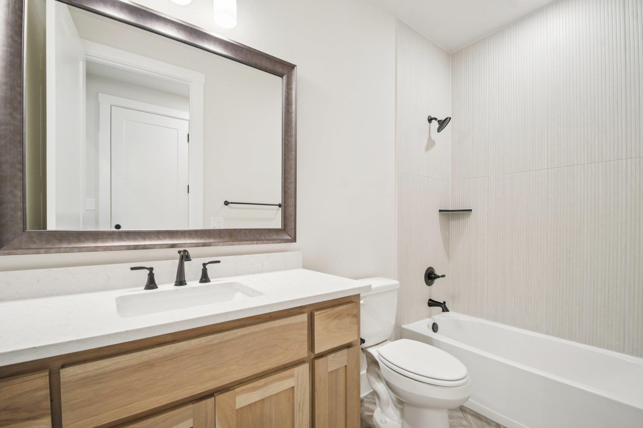 1505 Dancing Oak Ln, San Marcos, TX 78666