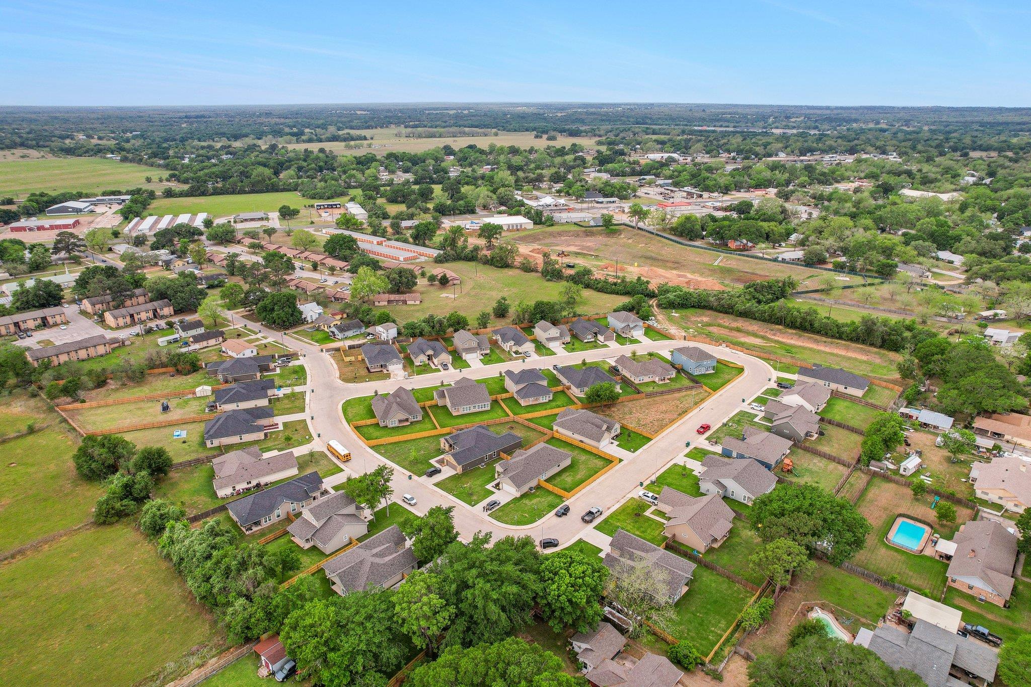 346 Webb St, Smithville, TX 78957