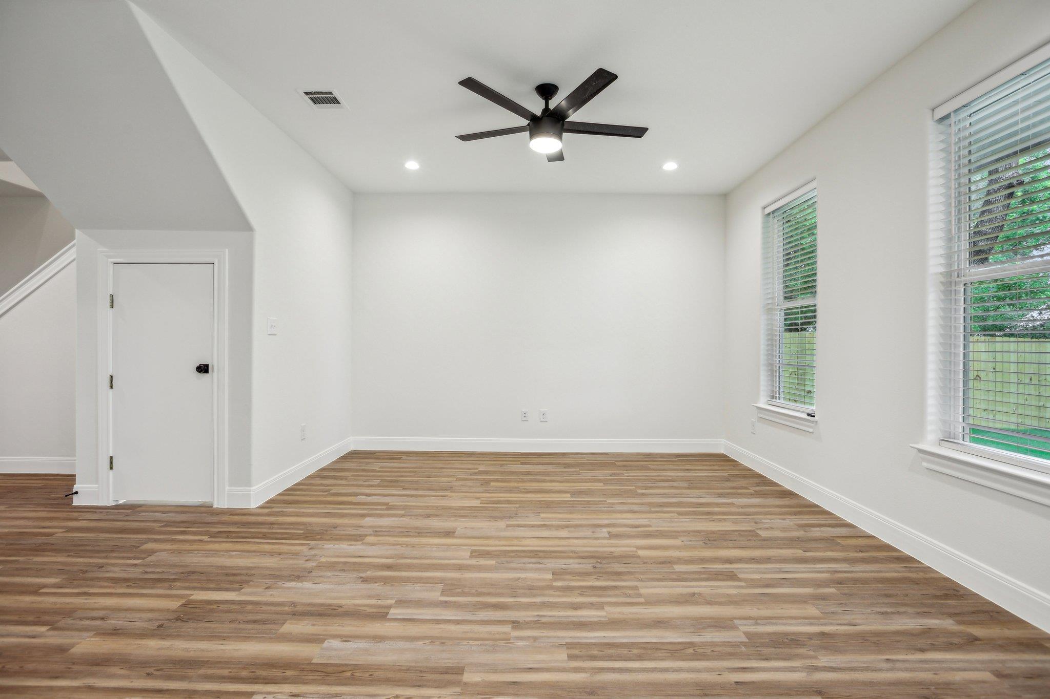 346 Webb St, Smithville, TX 78957