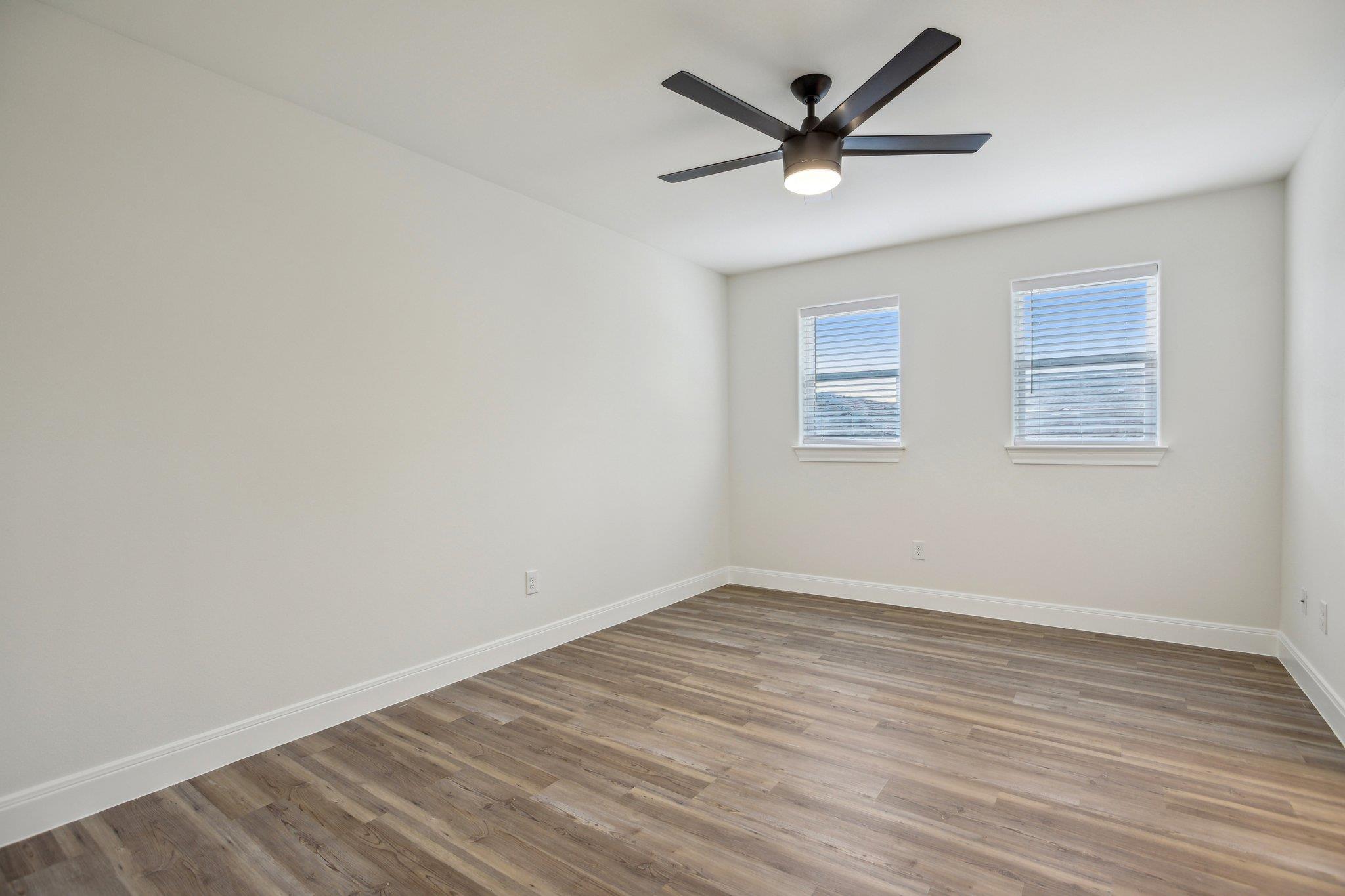 346 Webb St, Smithville, TX 78957