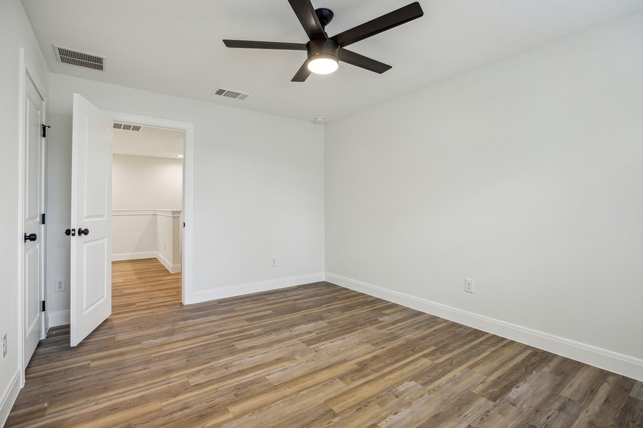 346 Webb St, Smithville, TX 78957