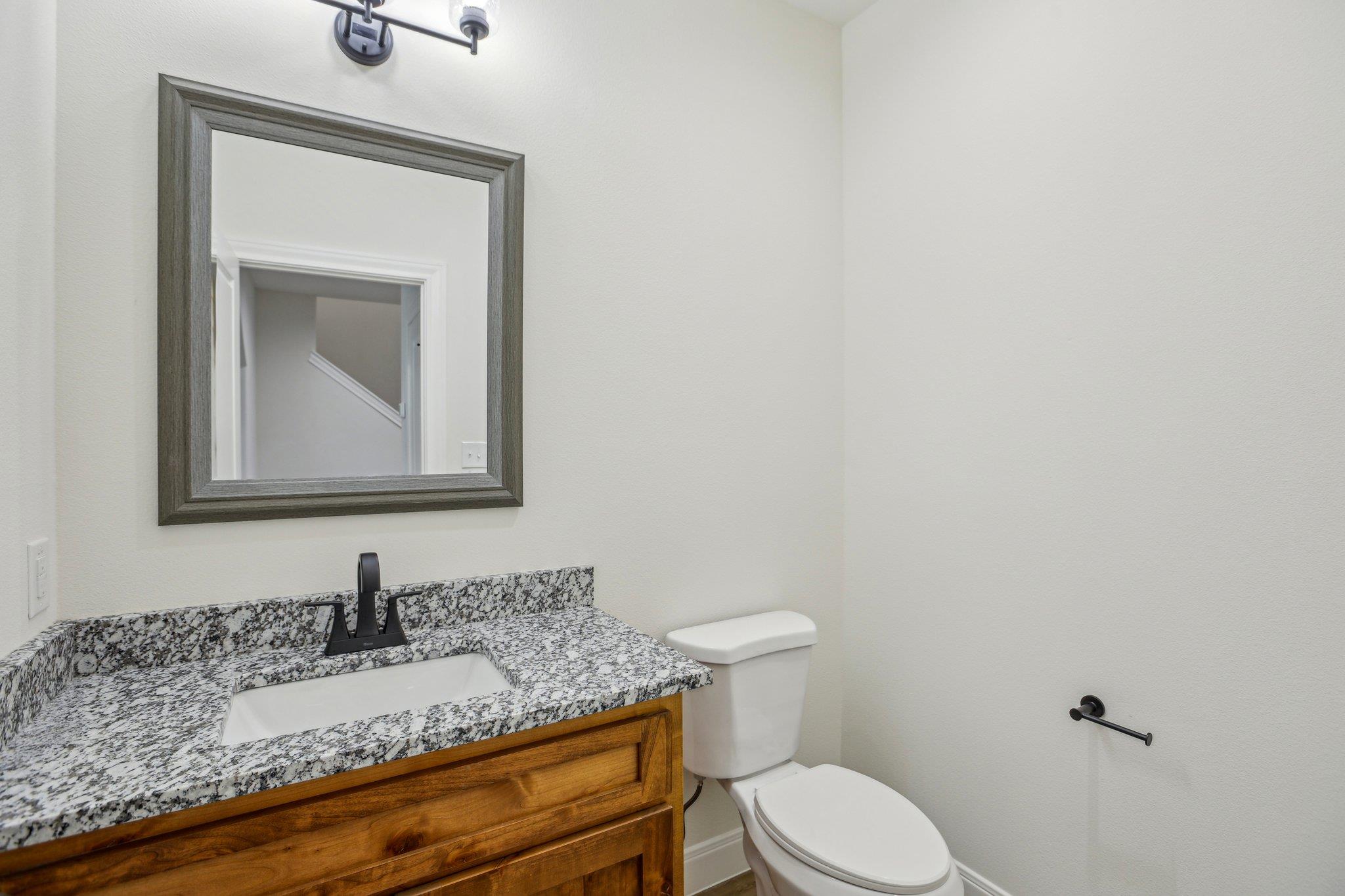 346 Webb St, Smithville, TX 78957