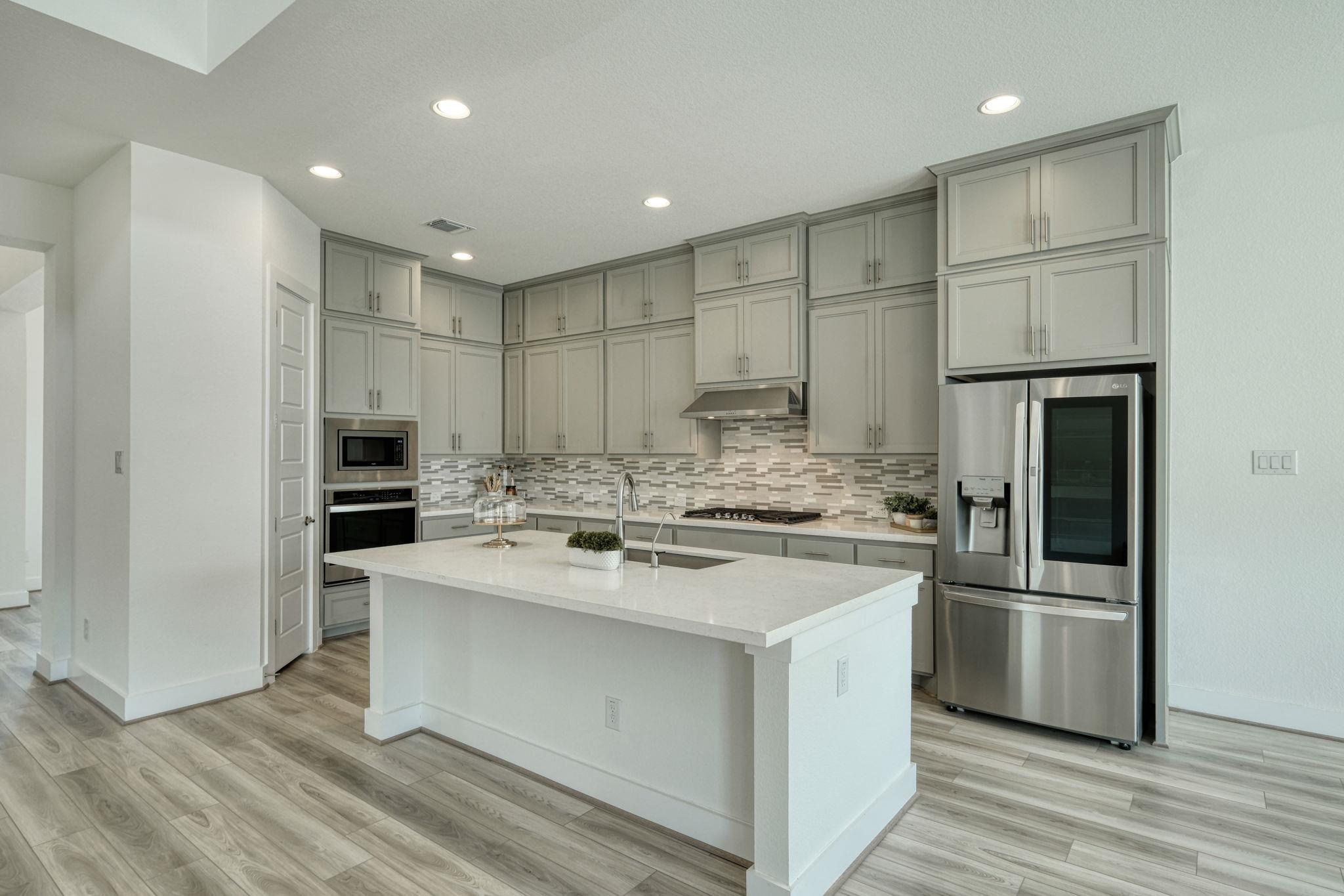 213 Great Lawn Bnd, Liberty Hill, TX 78642