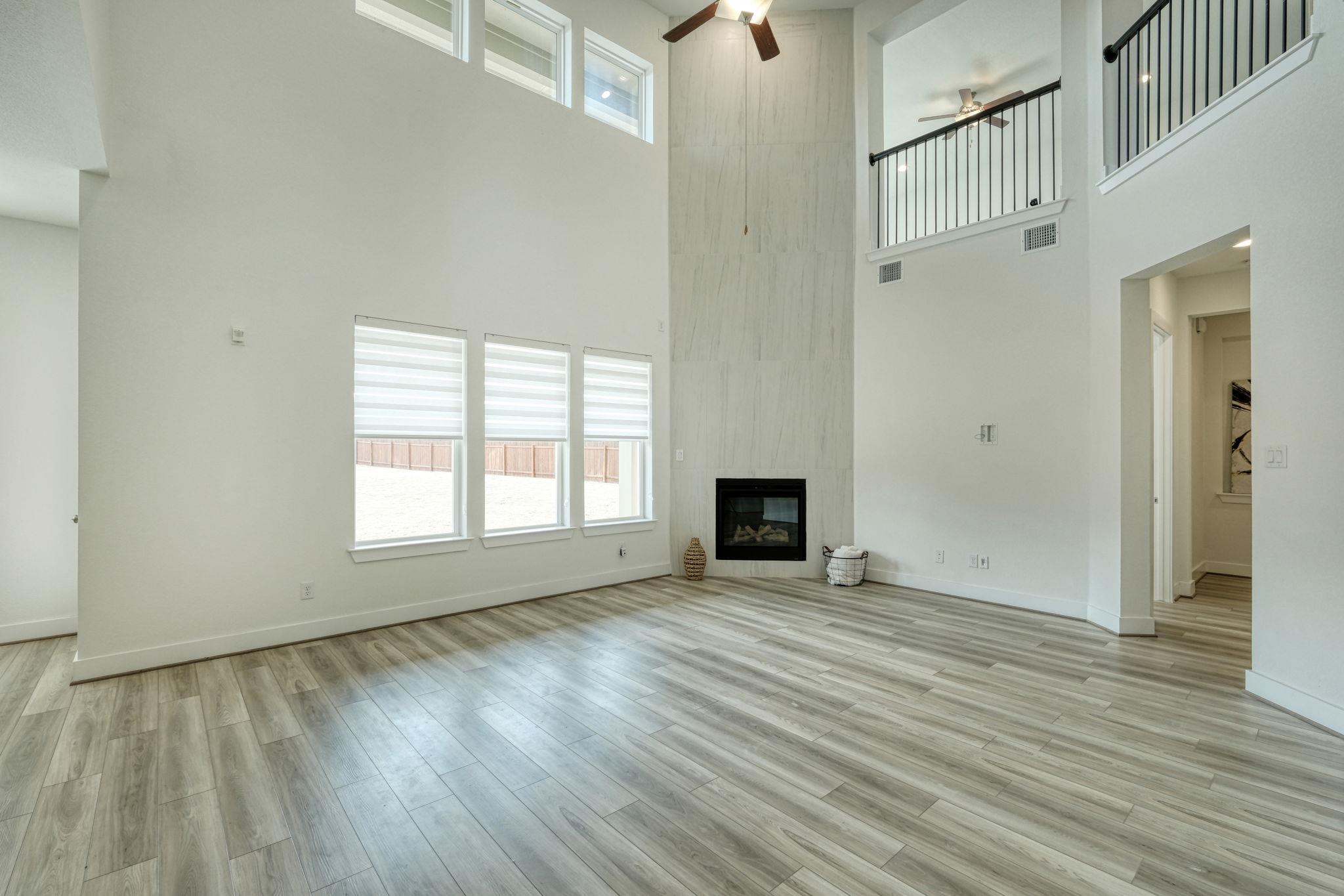 213 Great Lawn Bnd, Liberty Hill, TX 78642