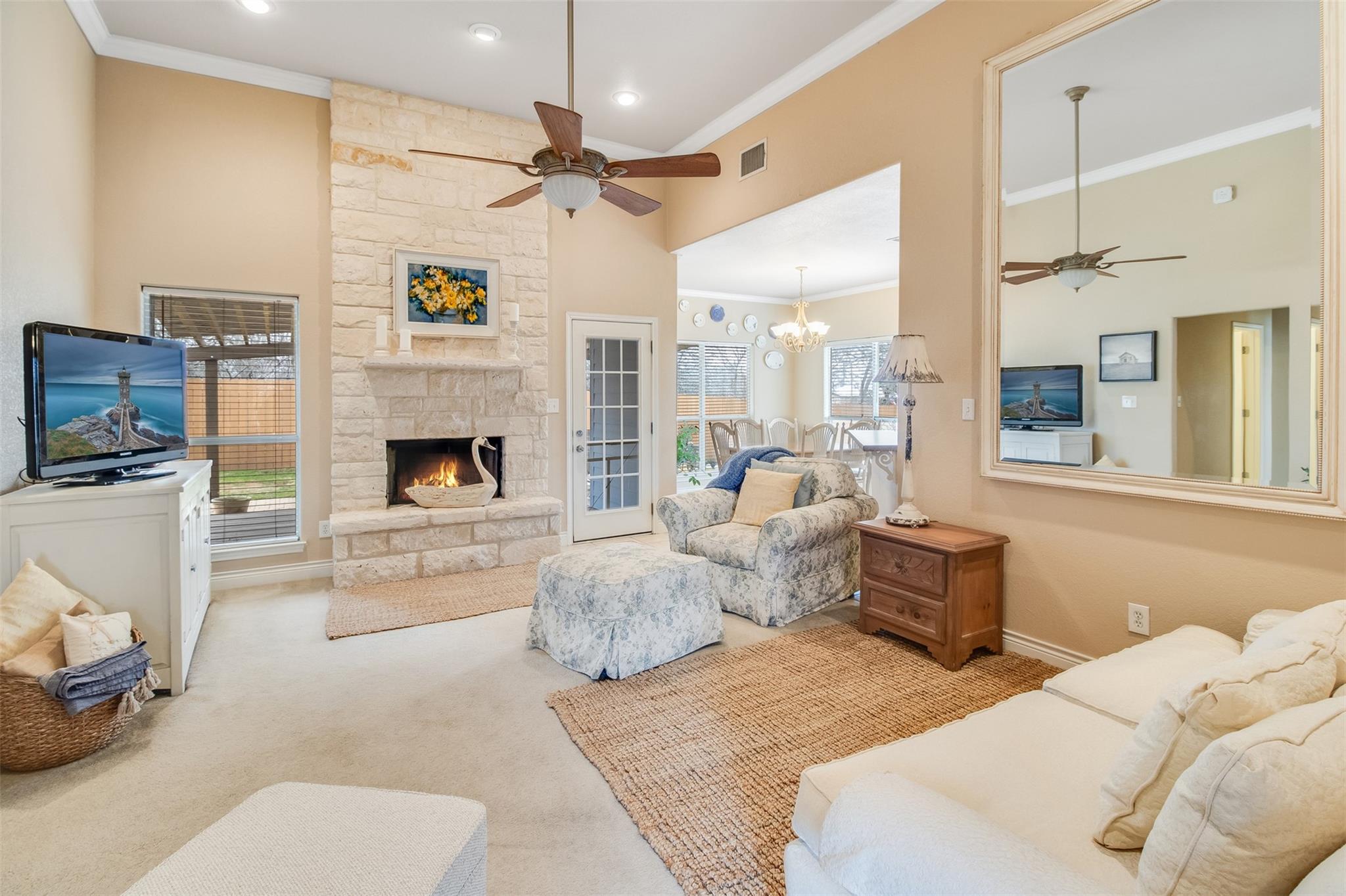 123 W Greenbriar Dr, Marble Falls, TX 78654