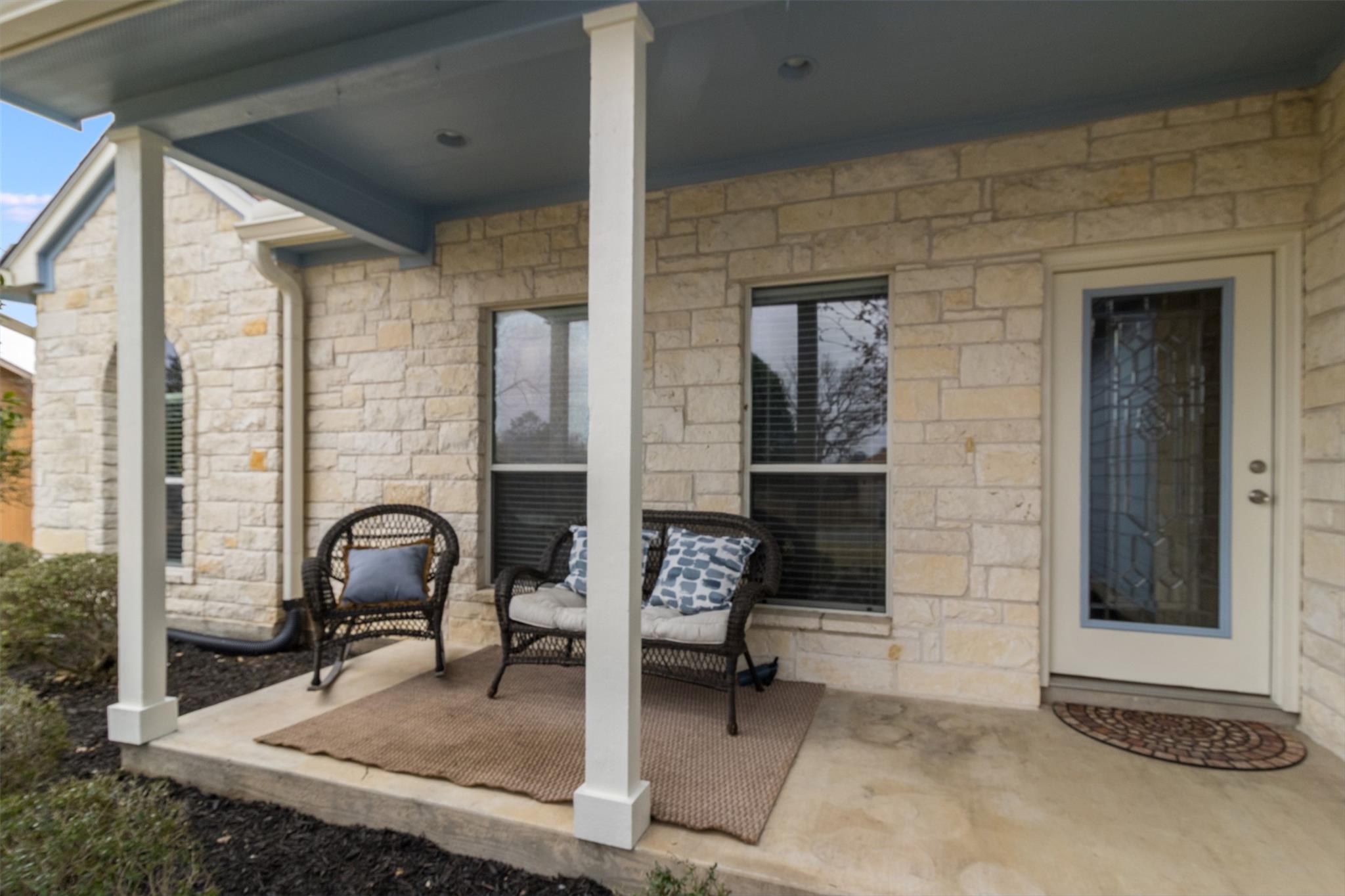 123 W Greenbriar Dr, Marble Falls, TX 78654