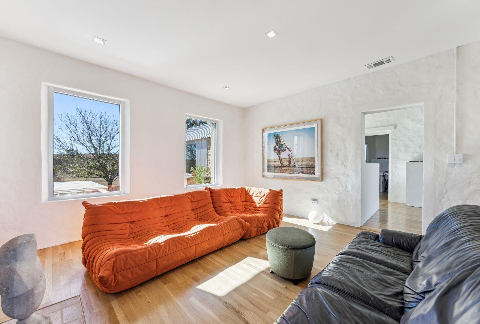 1037 Ranch Road 962 W, Round Mountain, TX 78663