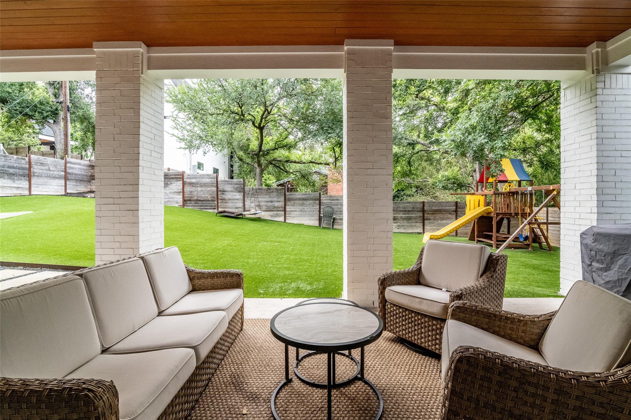 2902 Oakhaven Dr, Austin, TX 78704