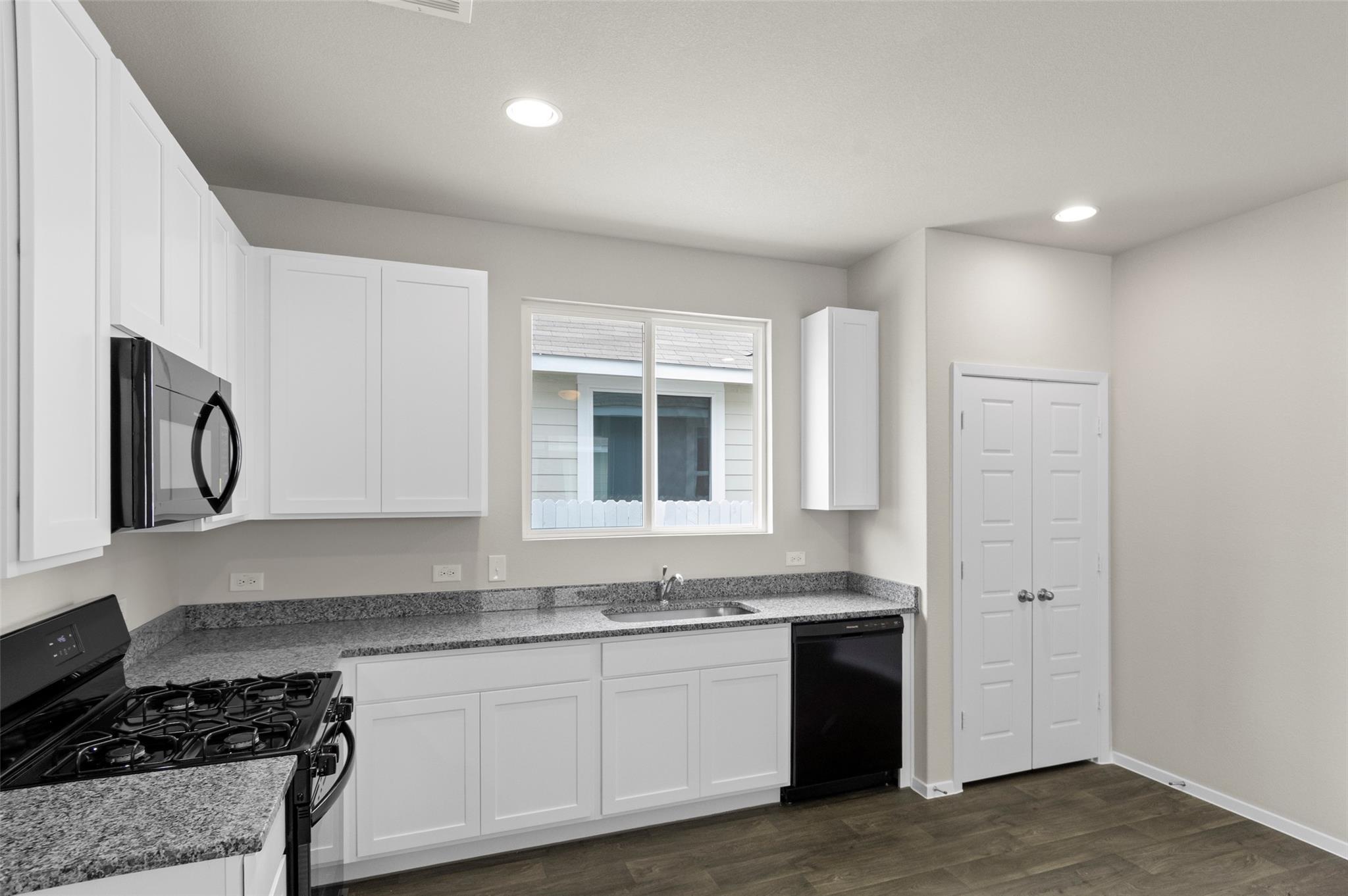 3073 Winding Creek Rd, Kyle, TX 78640