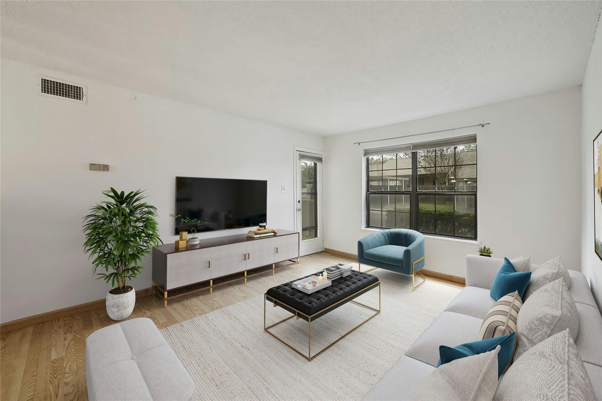 8210 Bent Tree Rd # 115, Austin, TX 78759