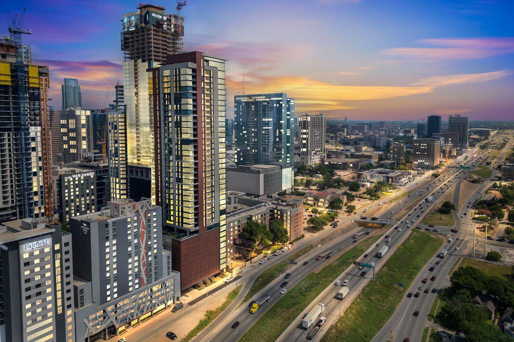 84 East Ave # 3206, Austin, TX 78701