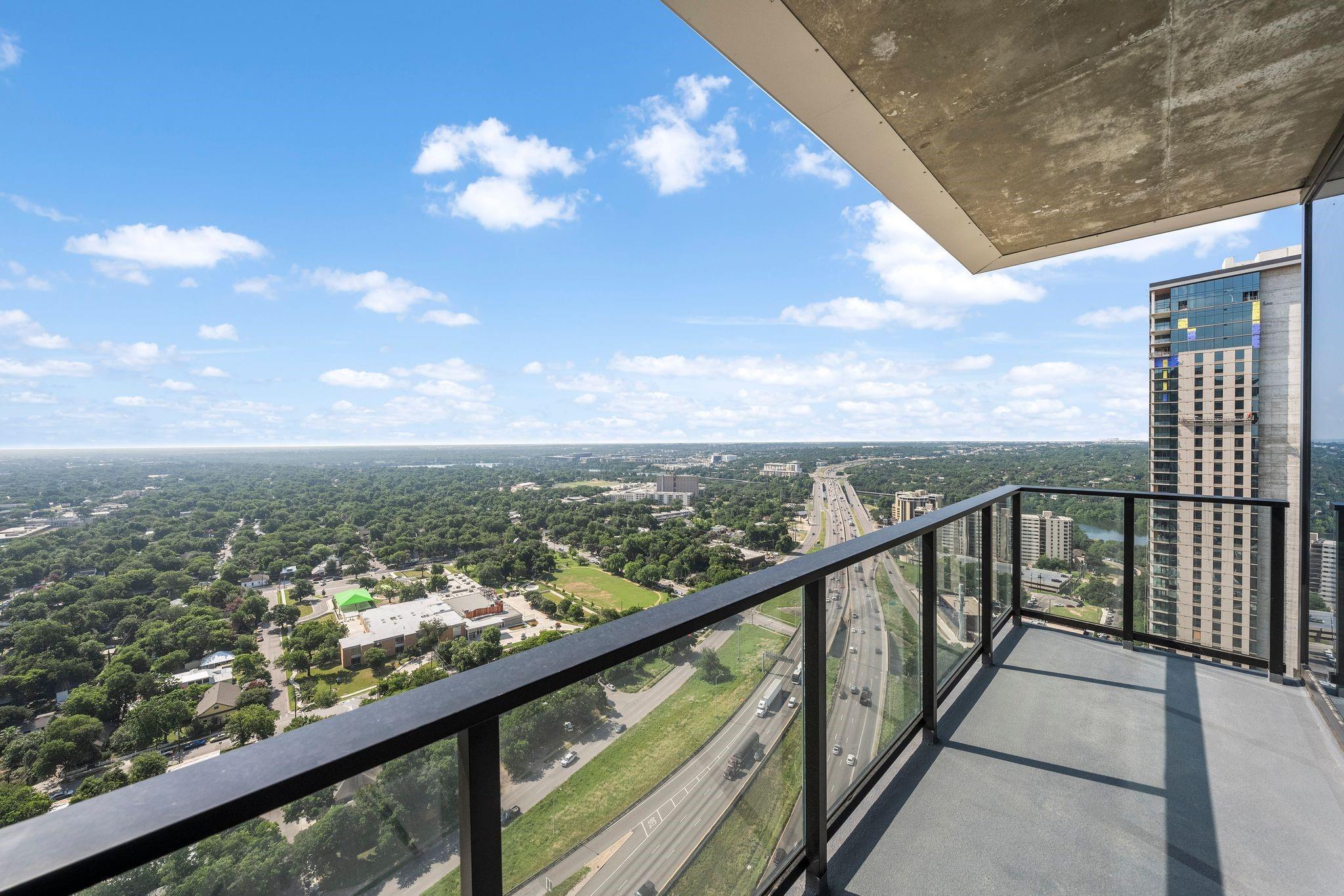 84 East Ave # 3206, Austin, TX 78701