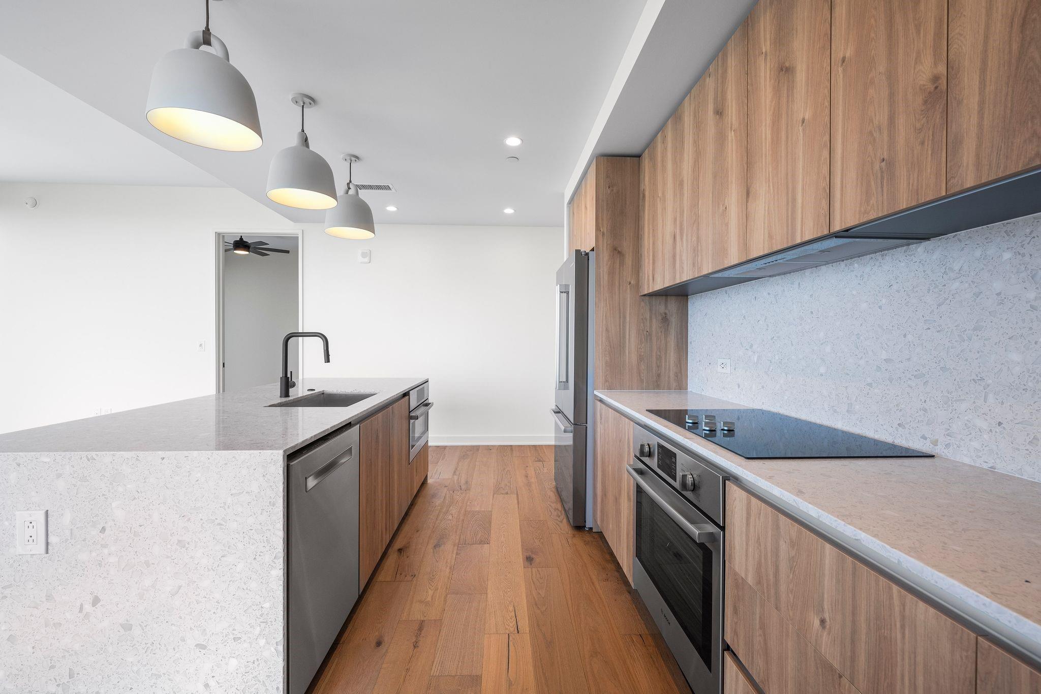 84 East Ave # 3206, Austin, TX 78701