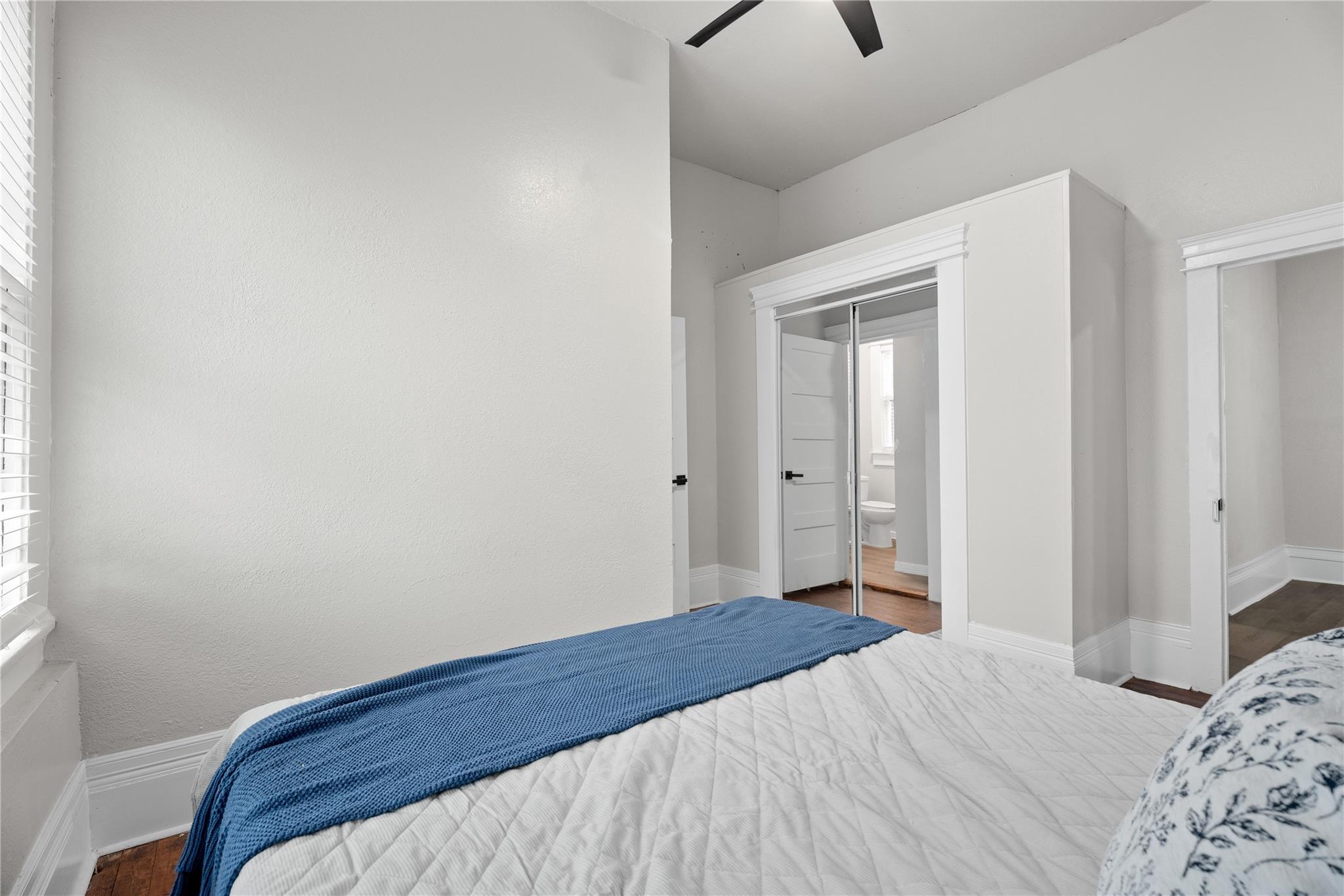 711 Bois Darc St, Lockhart, TX 78644