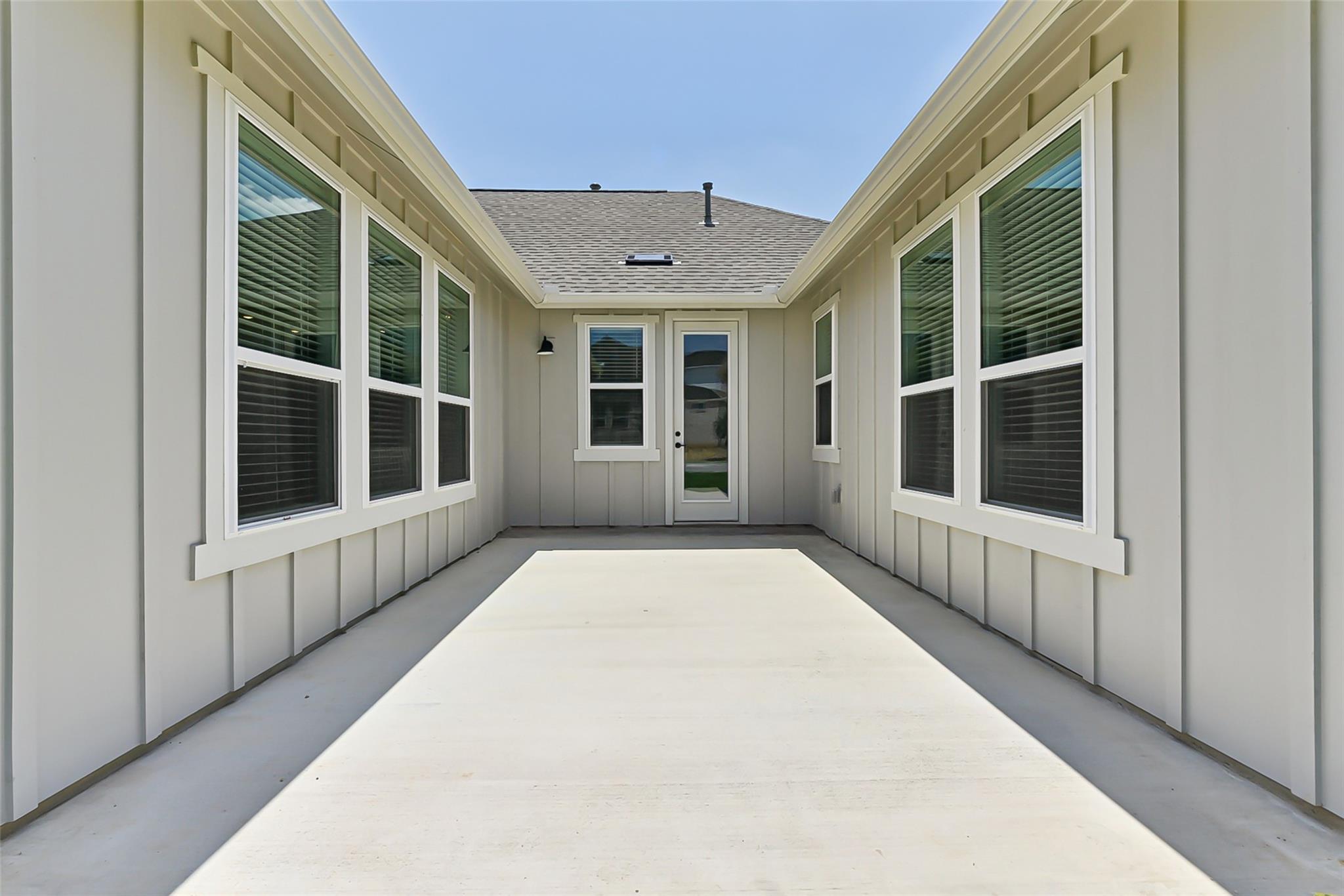 264 Sweeping Sage Ln, San Marcos, TX 78666