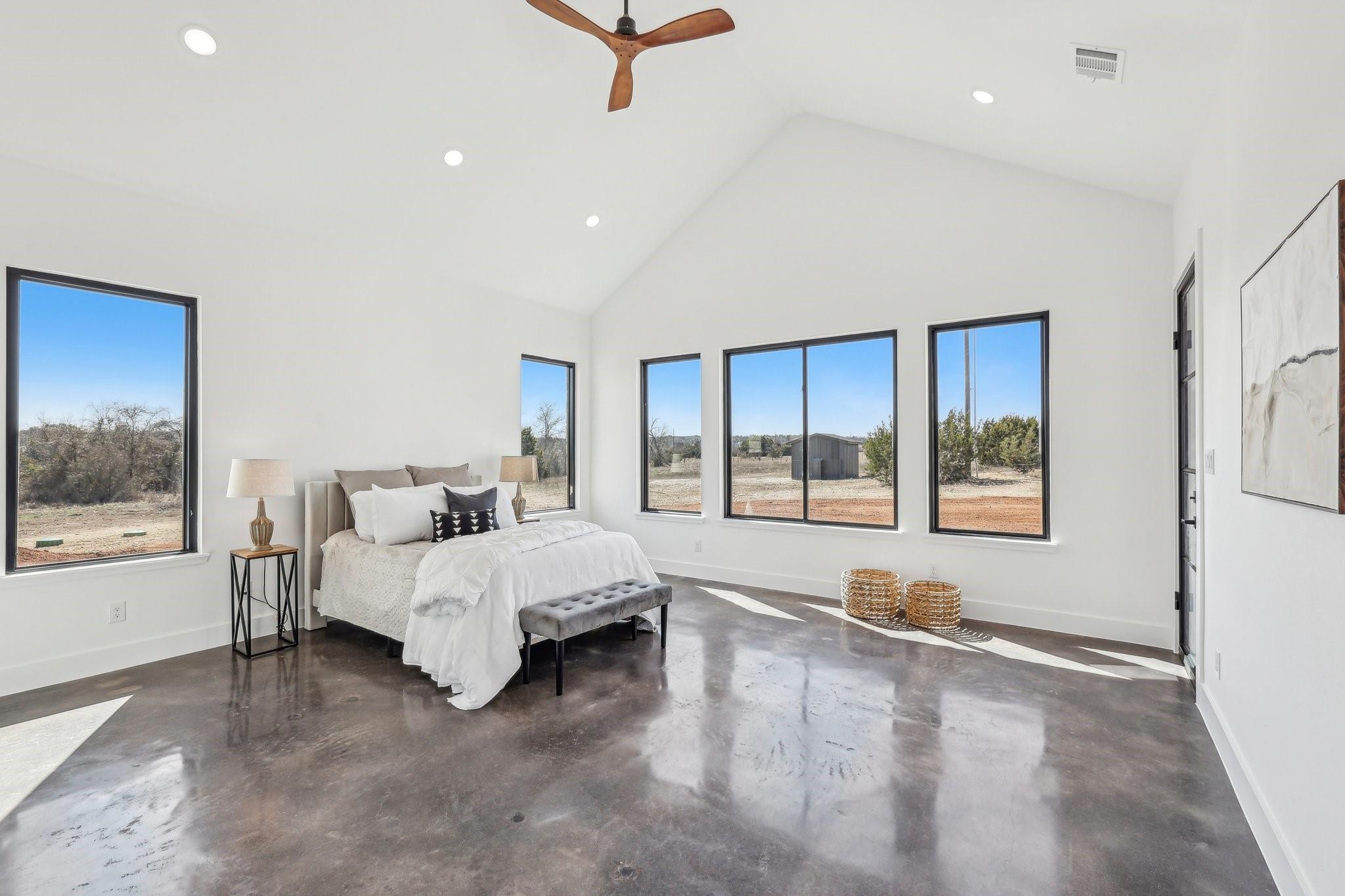 138 Cloudwood Ranch Rd, Briggs, TX 78608