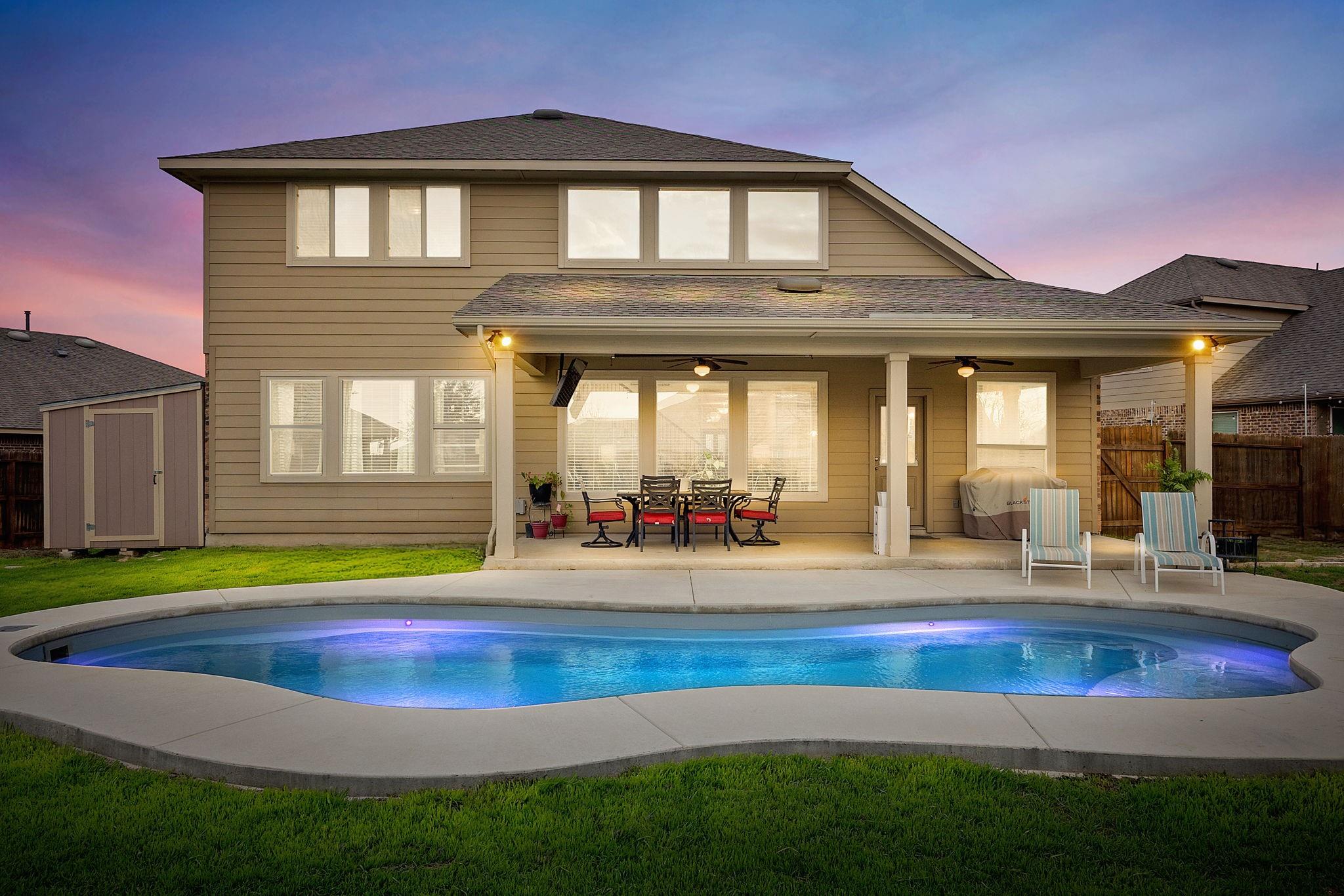 612 Ridgemeadow Dr, New Braunfels, TX 78130