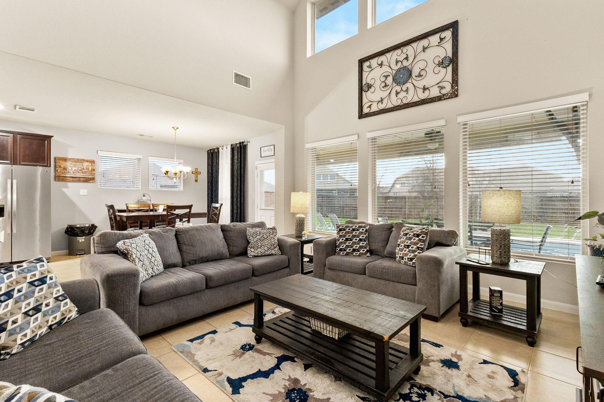 612 Ridgemeadow Dr, New Braunfels, TX 78130