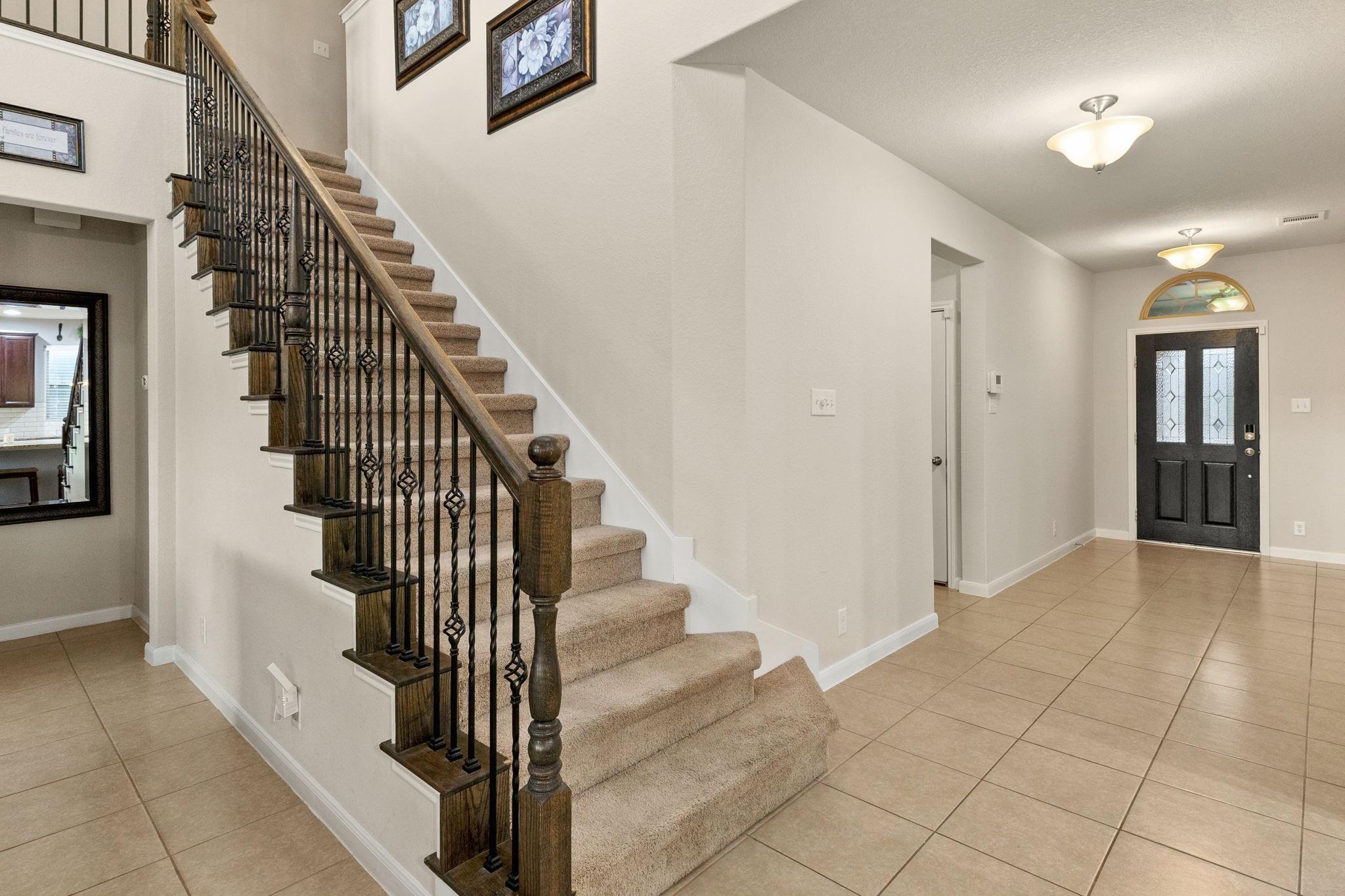 612 Ridgemeadow Dr, New Braunfels, TX 78130