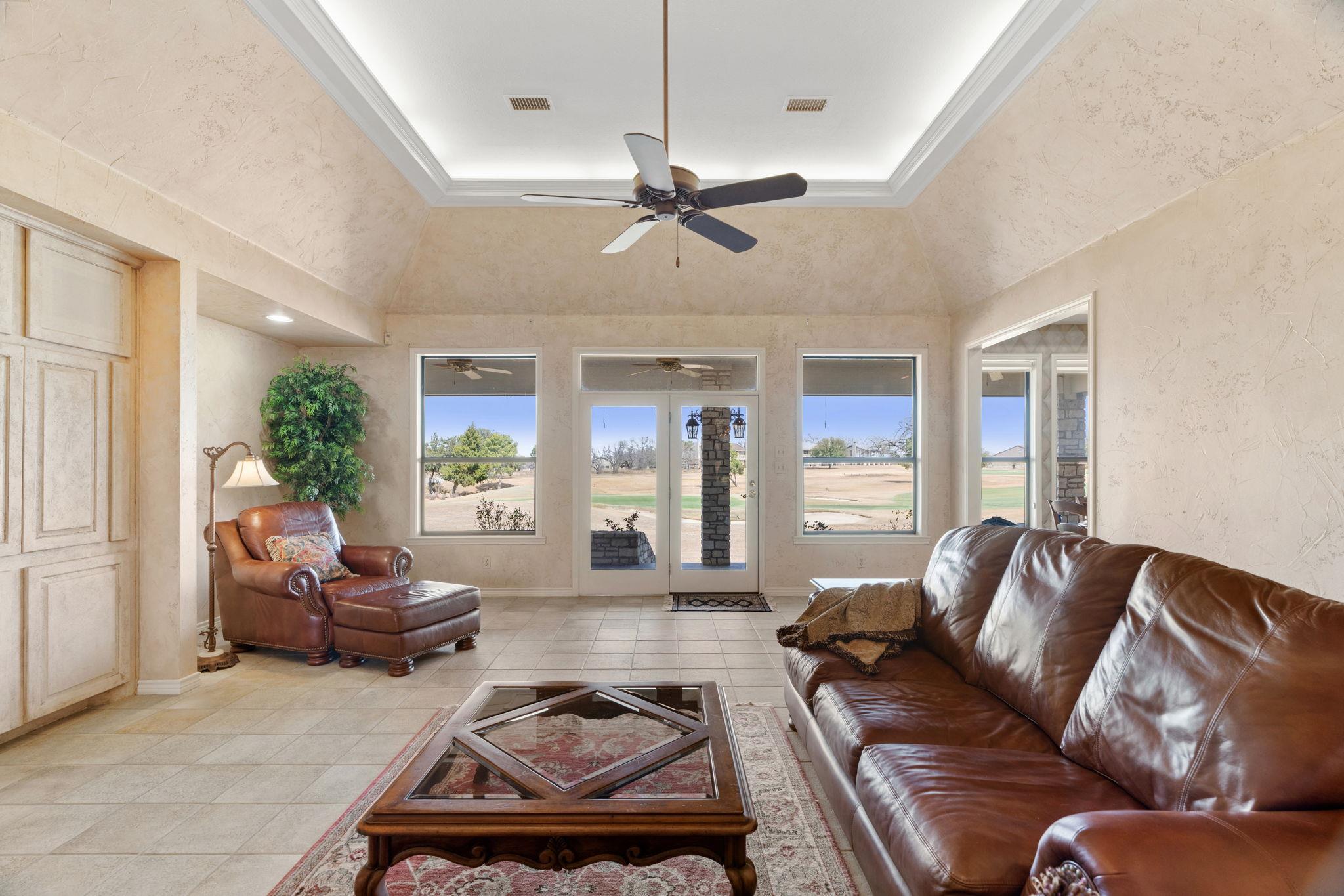 1306 Far West Rd, Horseshoe Bay, TX 78657