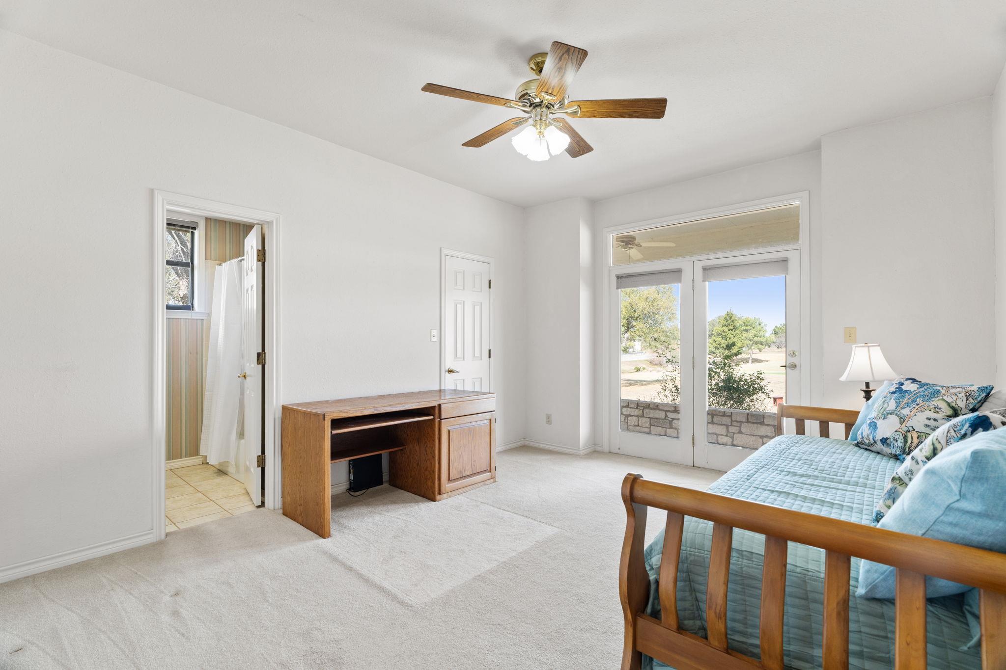 1306 Far West Rd, Horseshoe Bay, TX 78657
