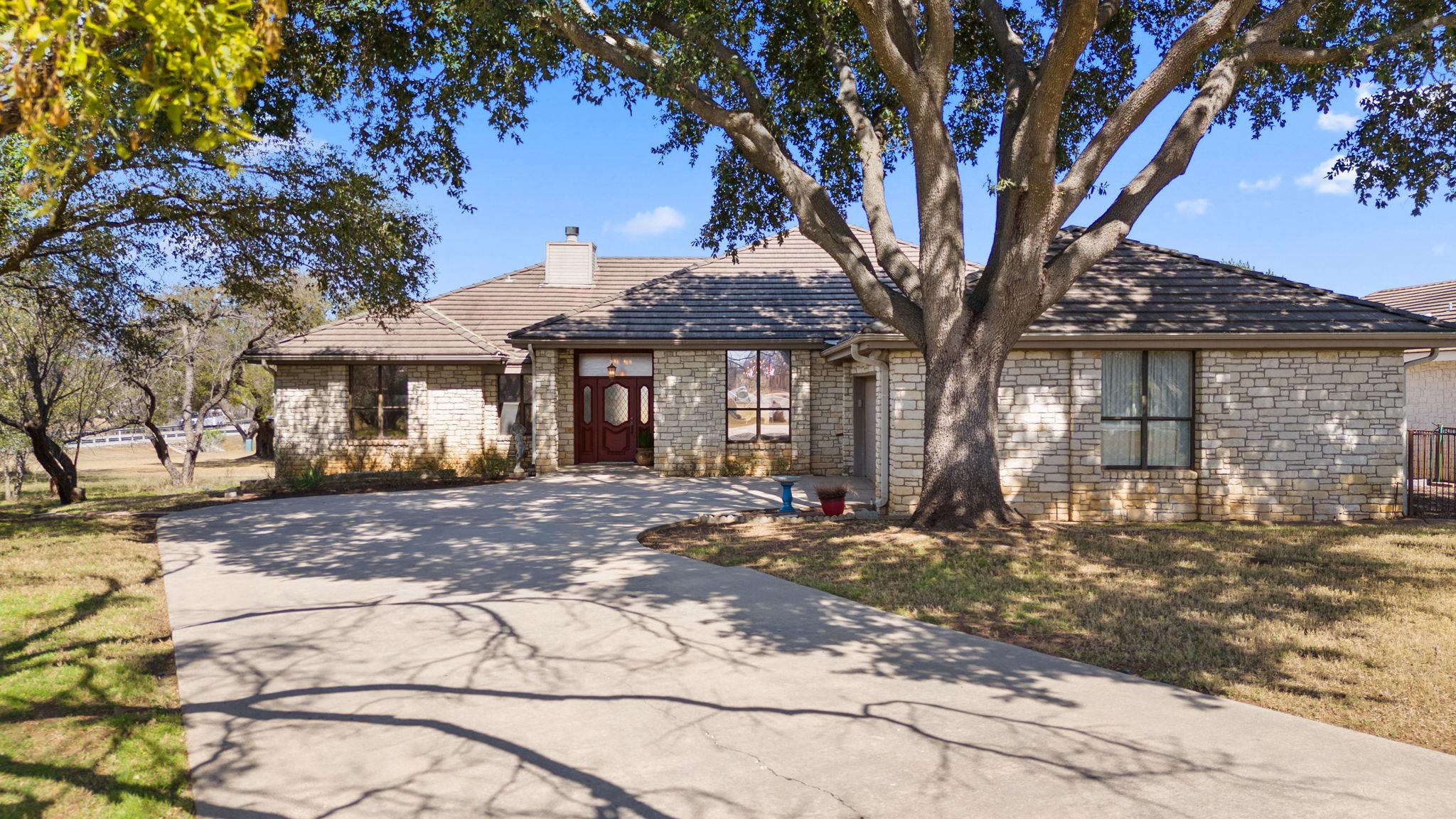 1306 Far West Rd, Horseshoe Bay, TX 78657