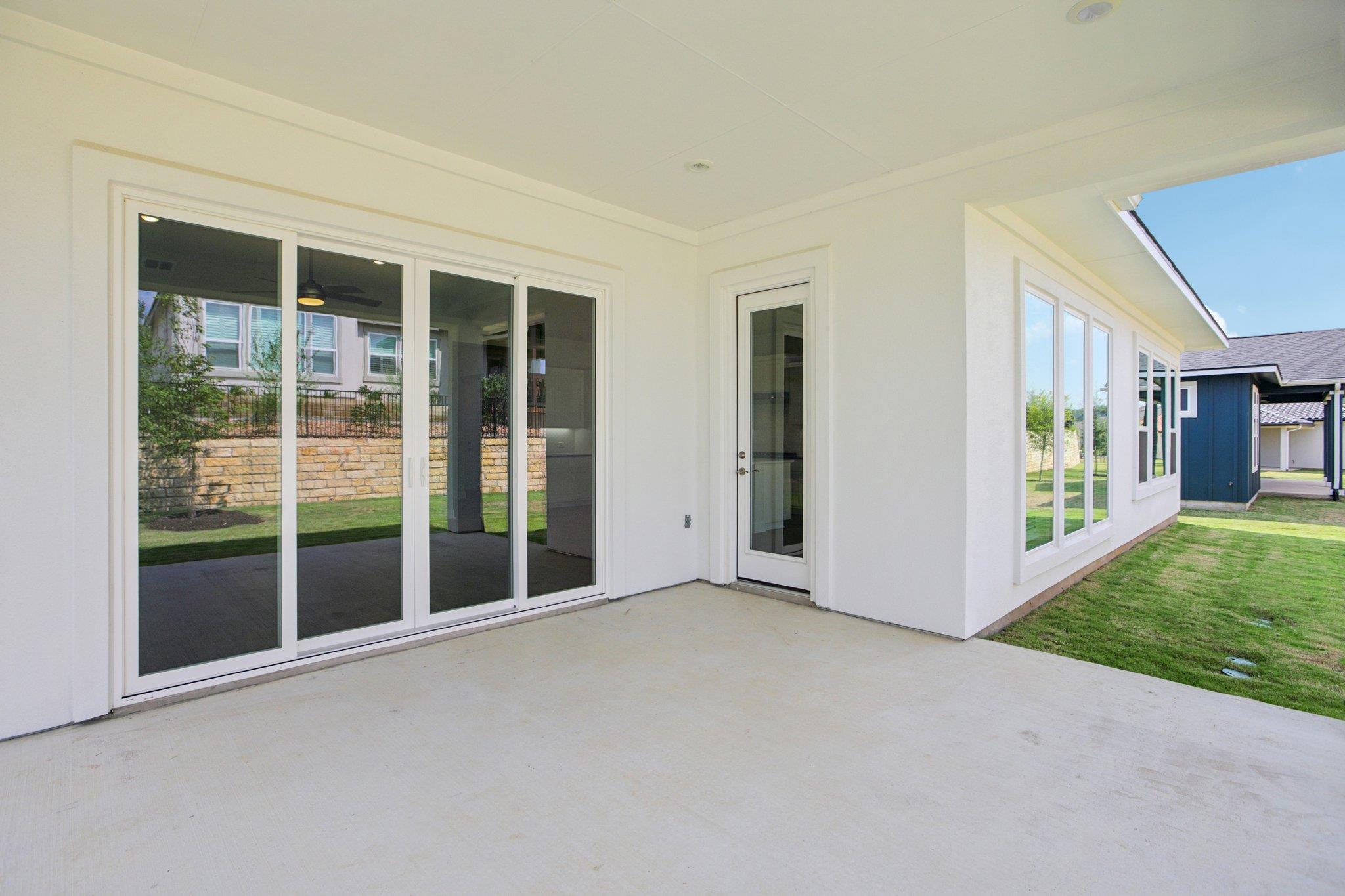 1520 Dancing Oak Ln, San Marcos, TX 78666