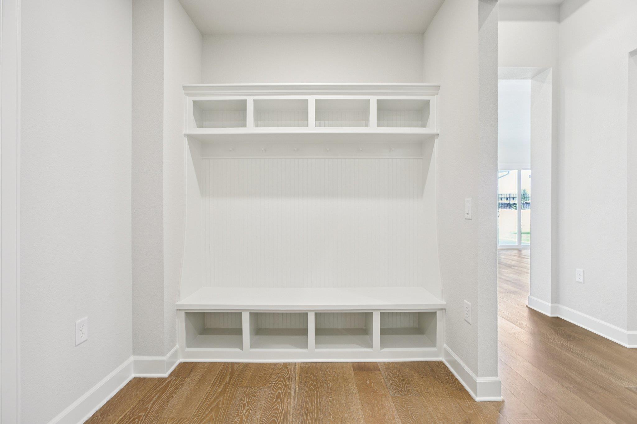 1520 Dancing Oak Ln, San Marcos, TX 78666