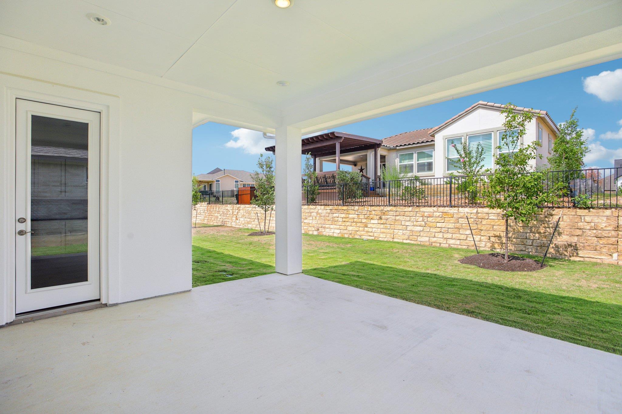 1520 Dancing Oak Ln, San Marcos, TX 78666