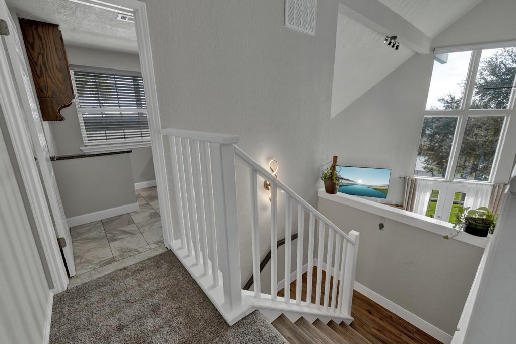 437 Stagecoach Dr, Canyon Lake, TX 78133