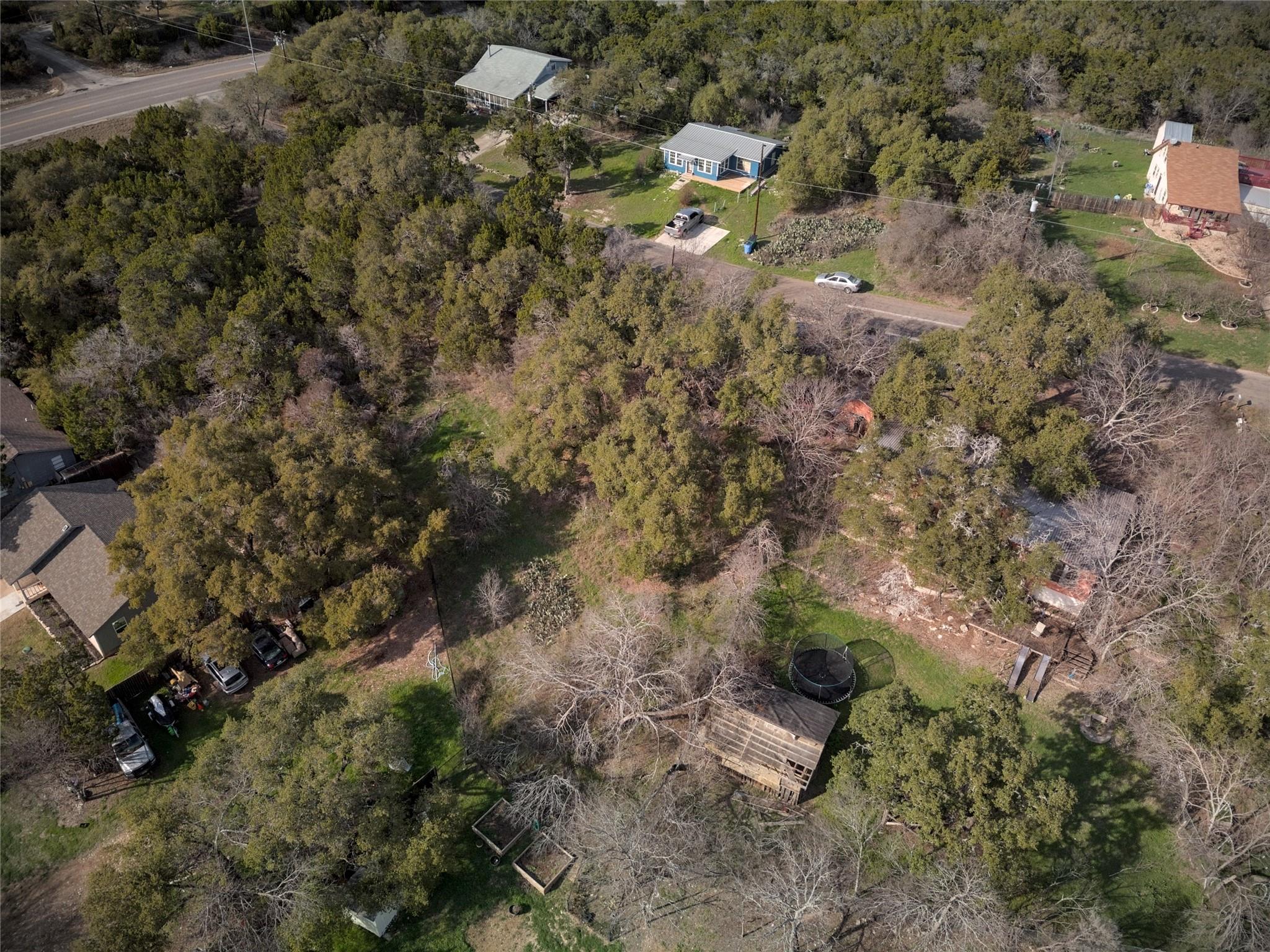 18501 E Lakeview Dr, Jonestown, TX 78645