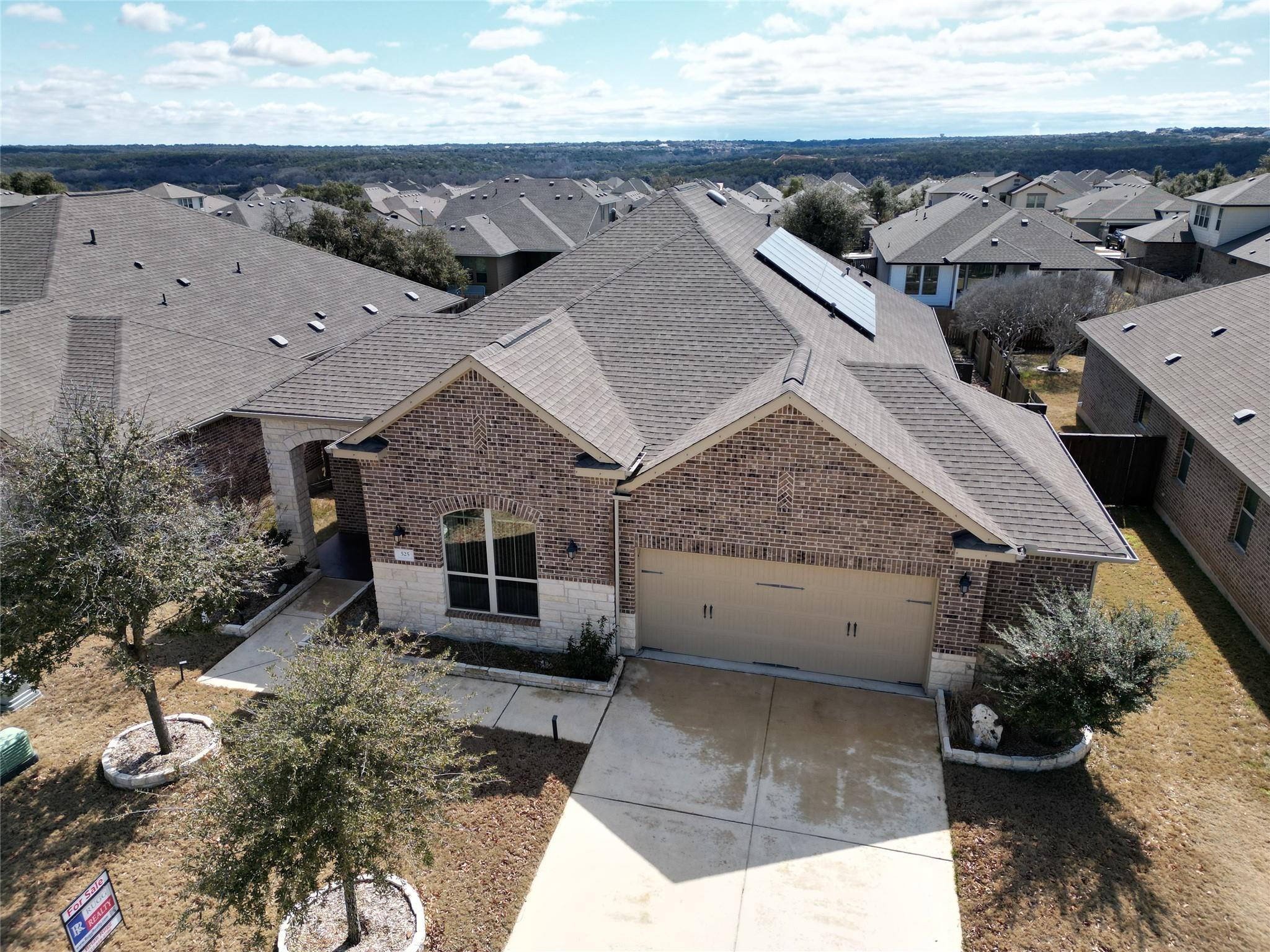 525 Scenic Bluff Dr, Georgetown, TX 78628