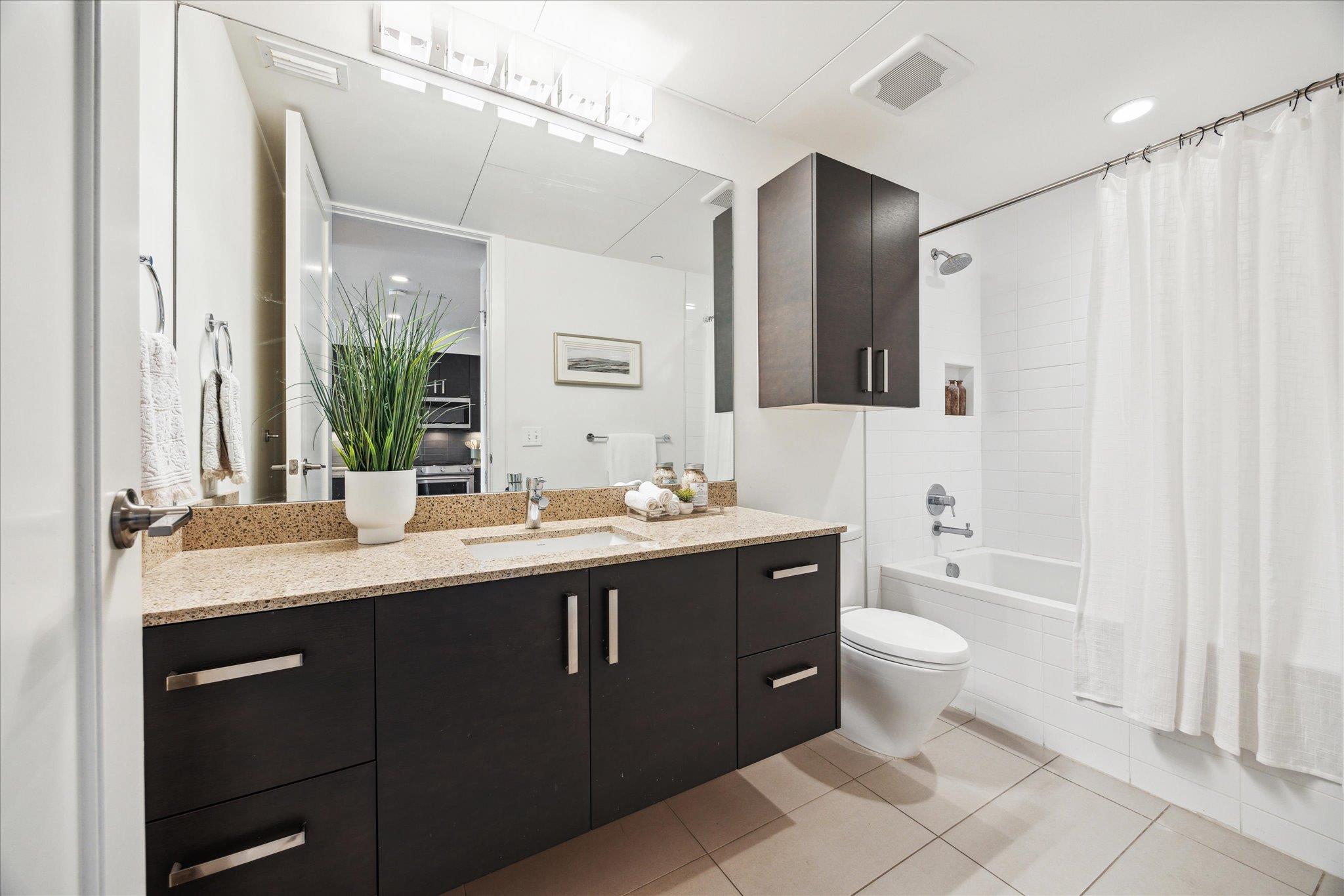 222 West Ave # 2403, Austin, TX 78701