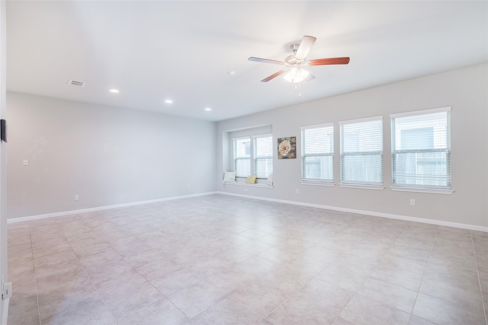 658 Nautical Loop, Kyle, TX 78640
