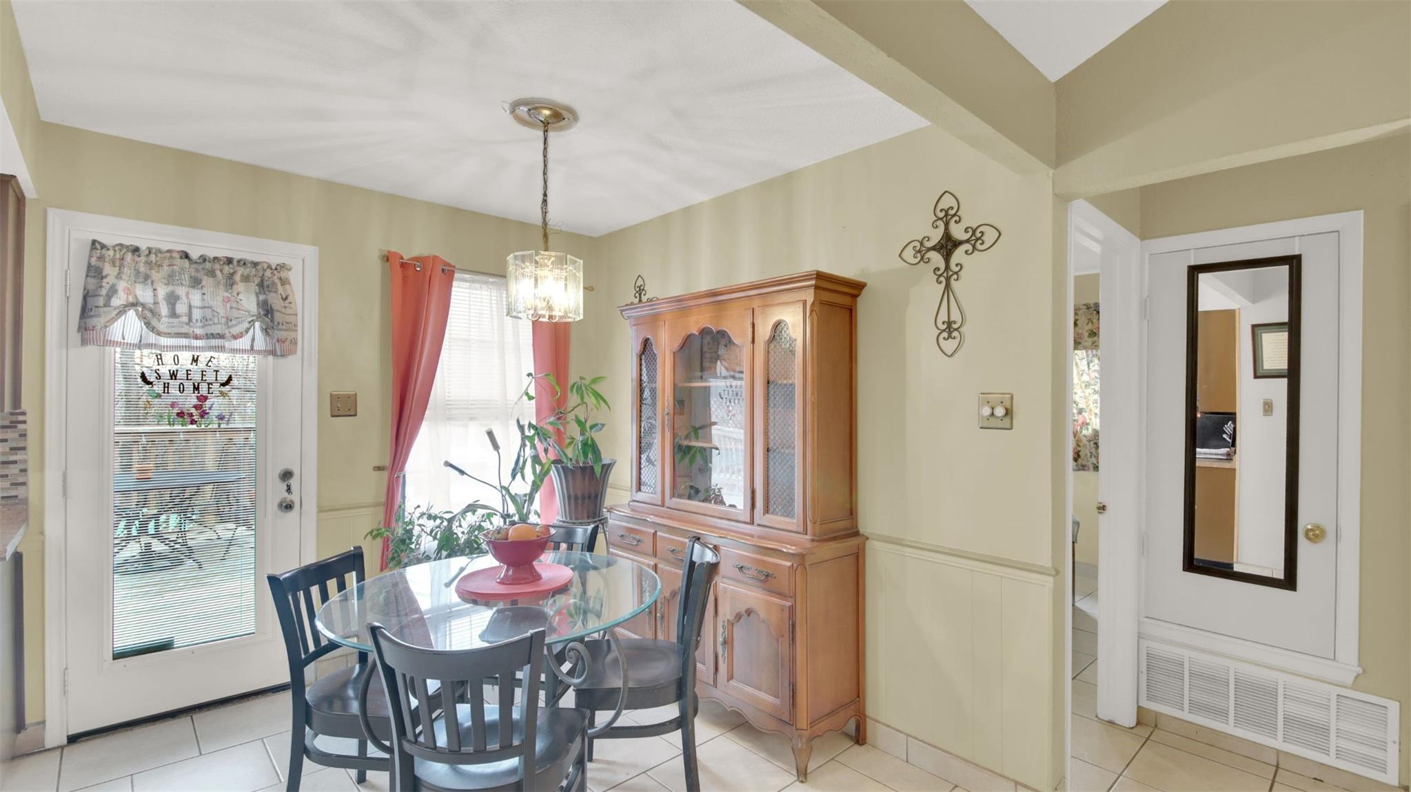 1713 Parkside Cir, Round Rock, TX 78664