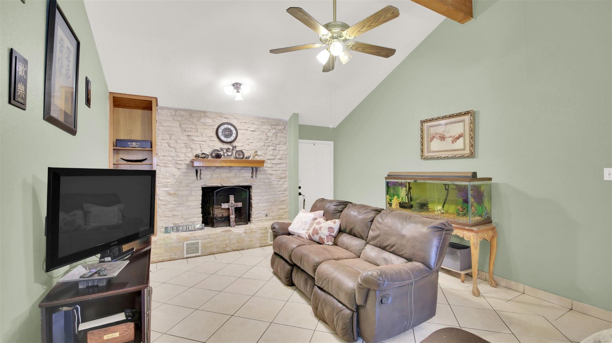 1713 Parkside Cir, Round Rock, TX 78664