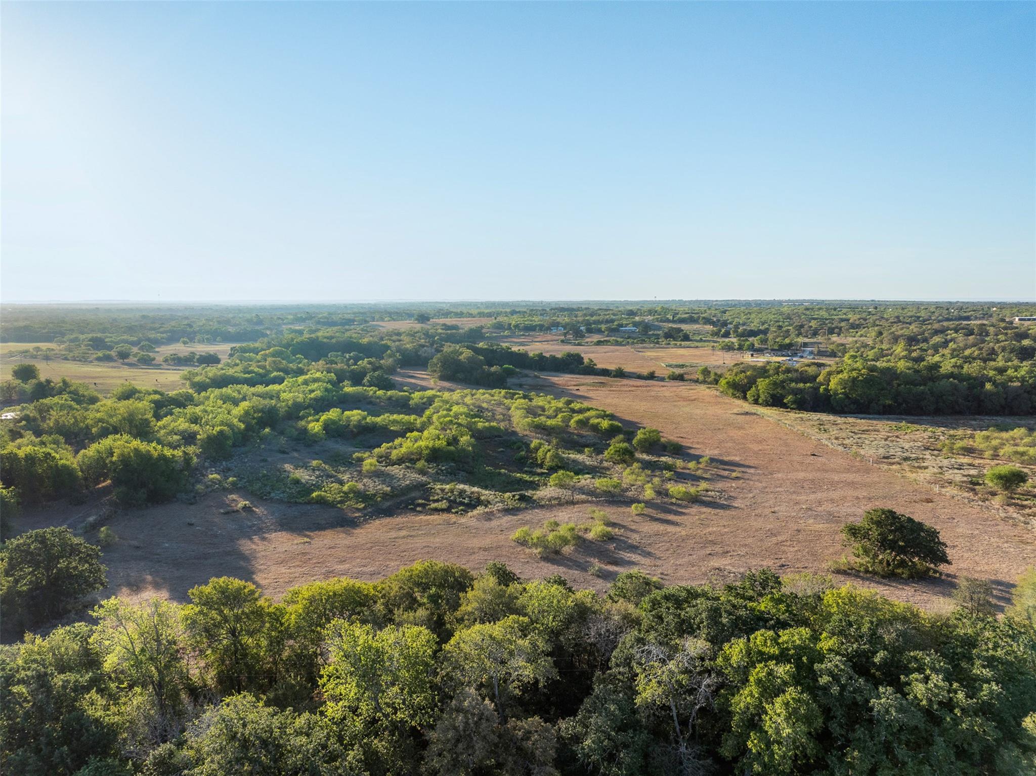 3270 Fm 671, Luling, TX 78648