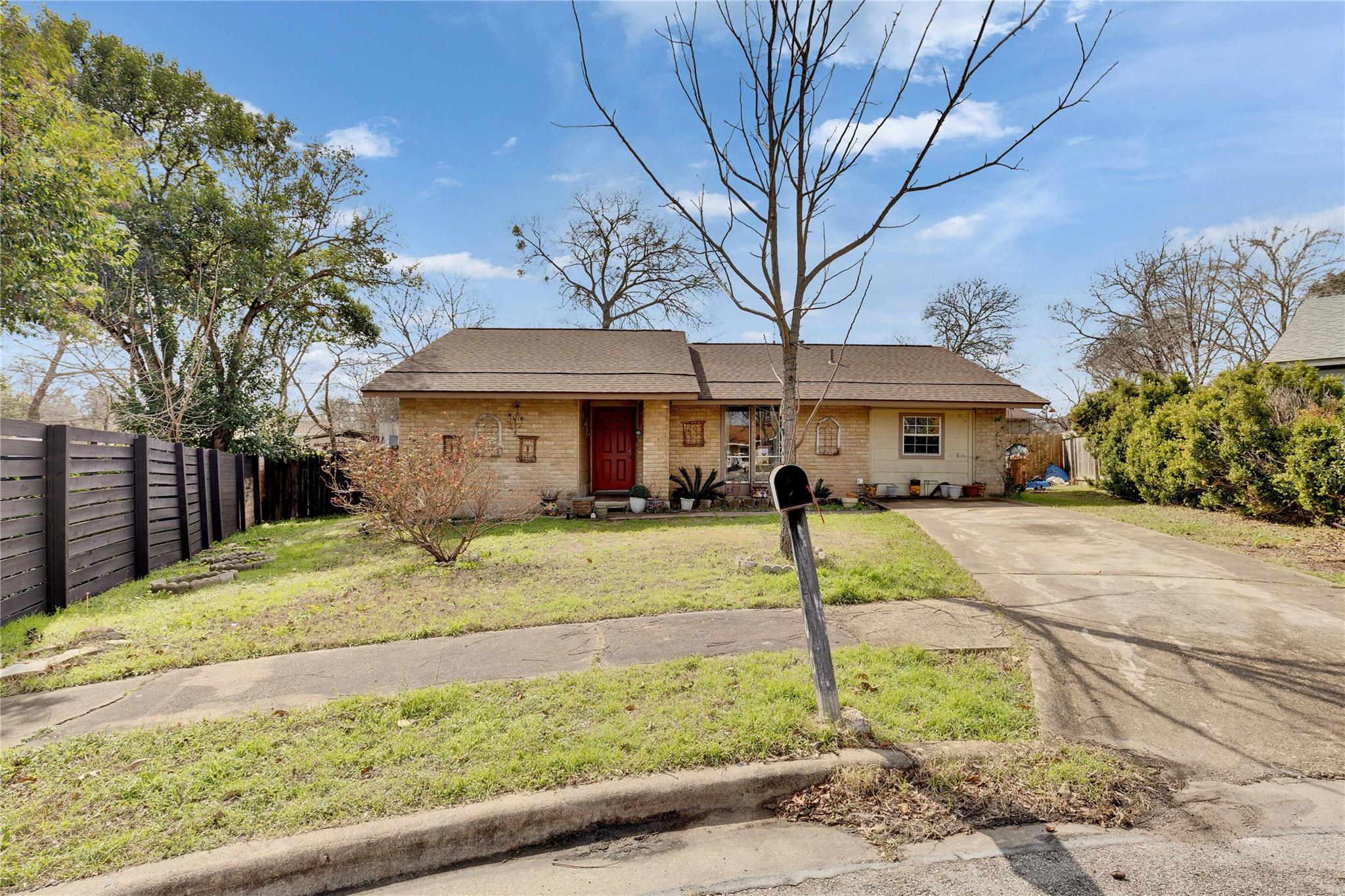 6700 Rockridge Ct, Austin, TX 78744