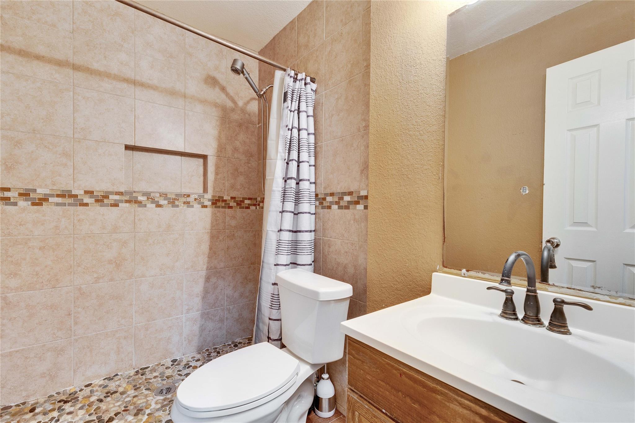 6700 Rockridge Ct, Austin, TX 78744