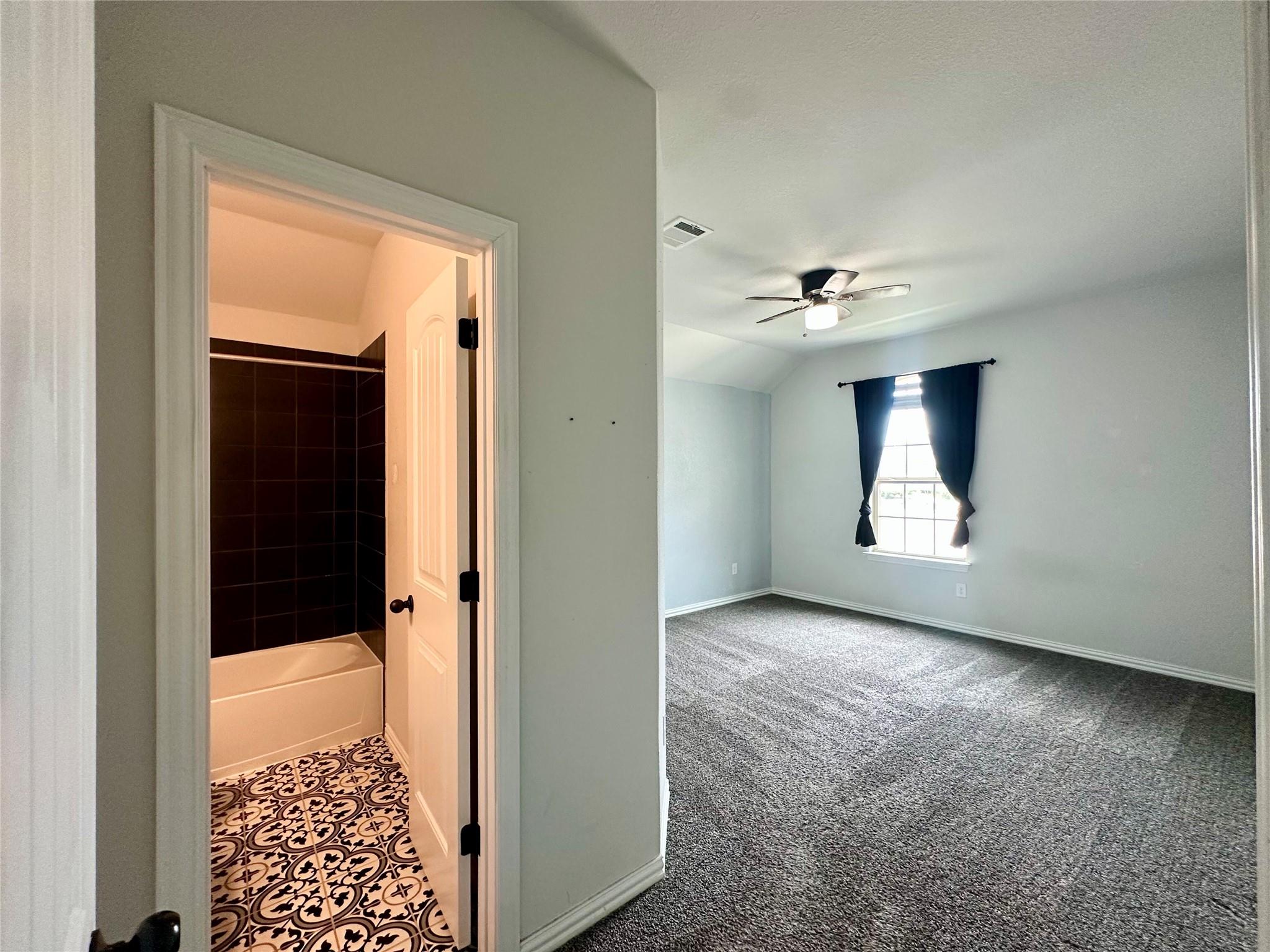 5864 Bianca Dr, Round Rock, TX 78665