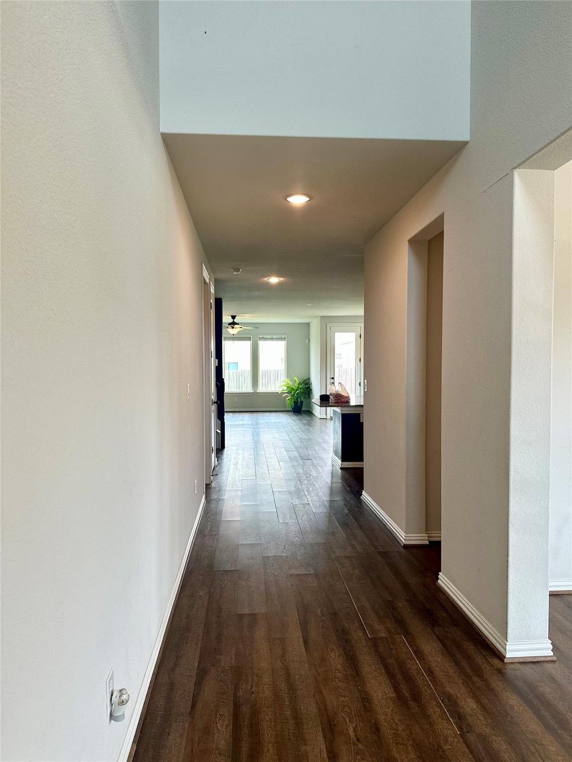5864 Bianca Dr, Round Rock, TX 78665