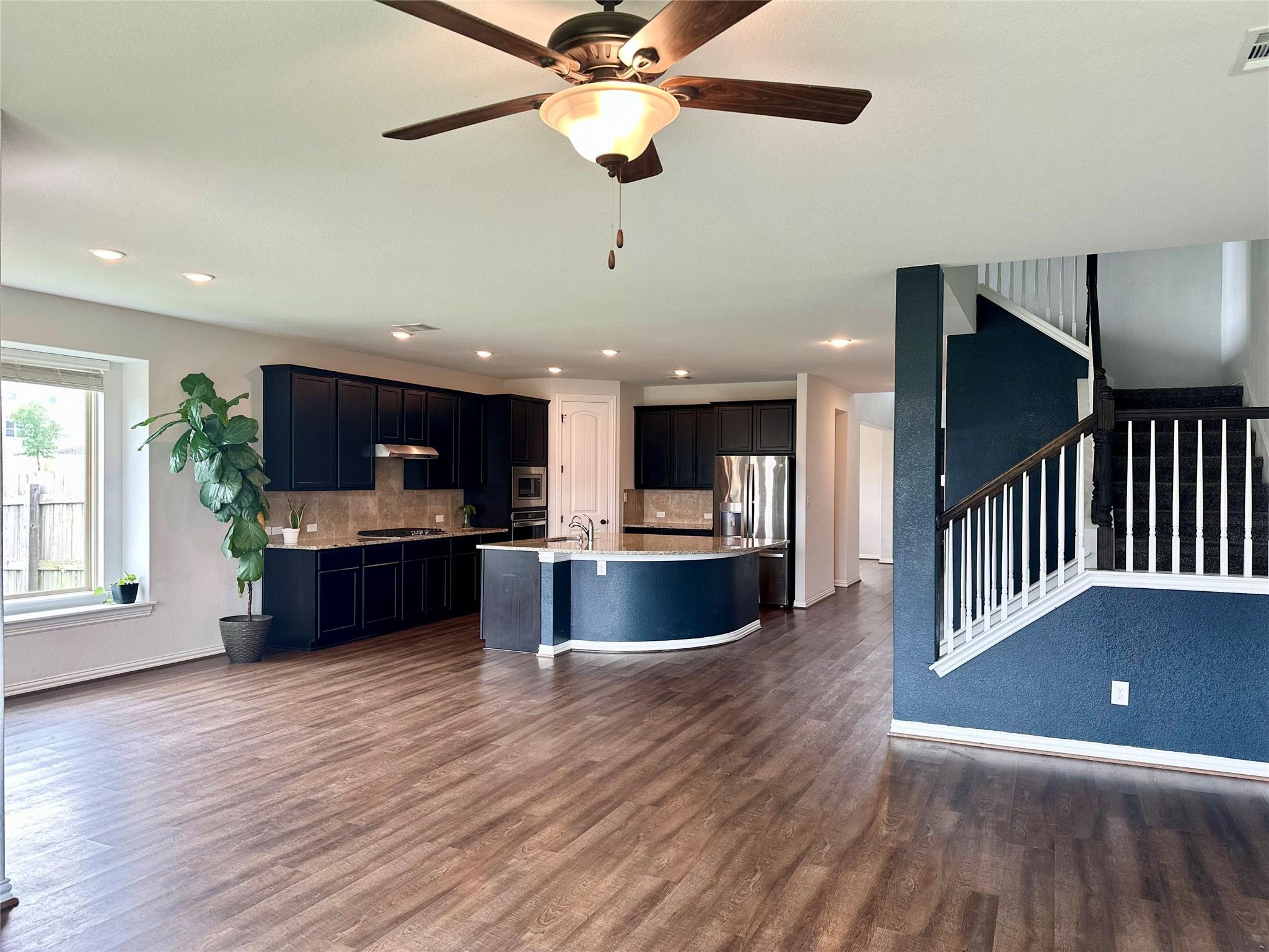 5864 Bianca Dr, Round Rock, TX 78665