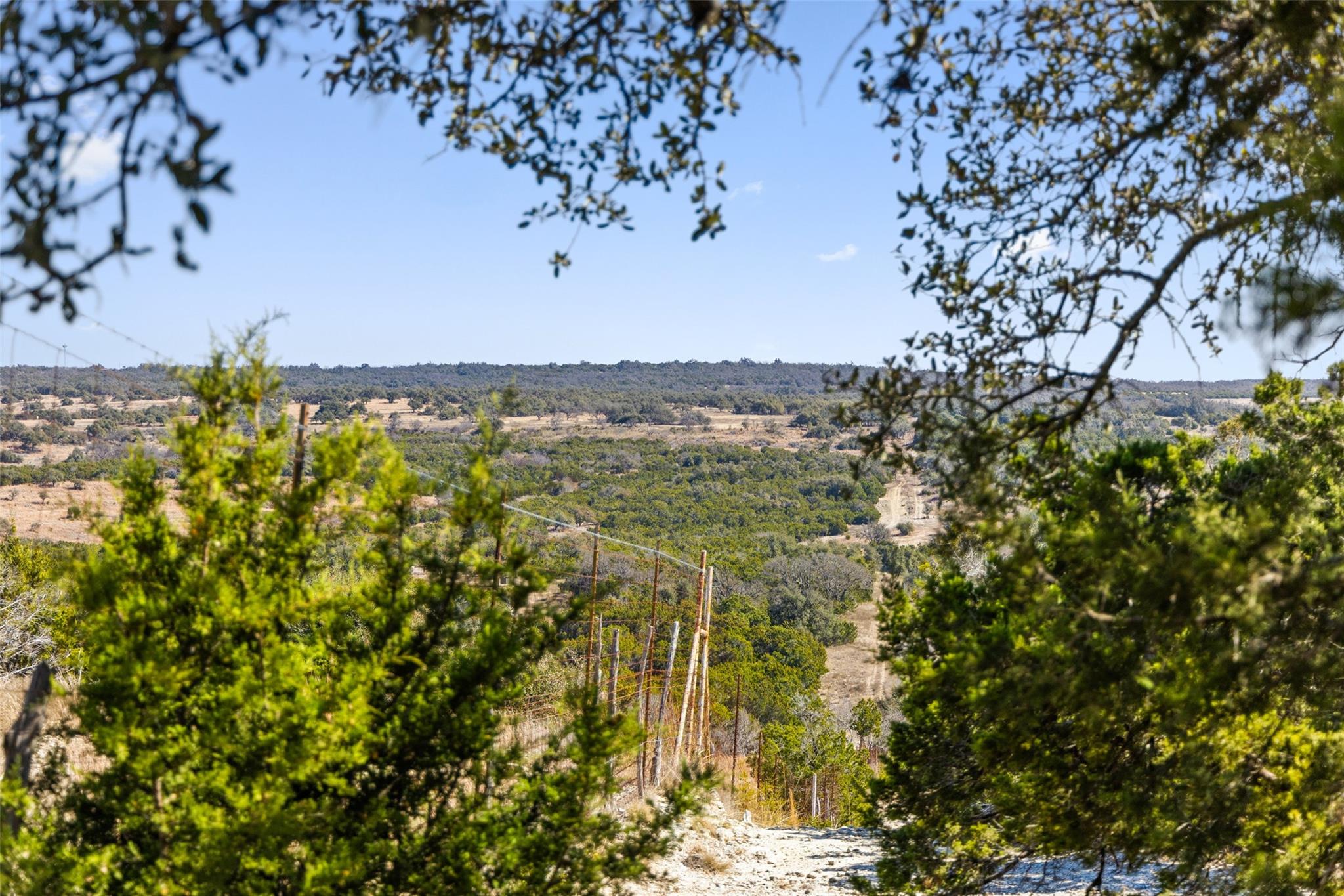 9069 Ranch Road 1323 Rd, Fredericksburg, TX 78624