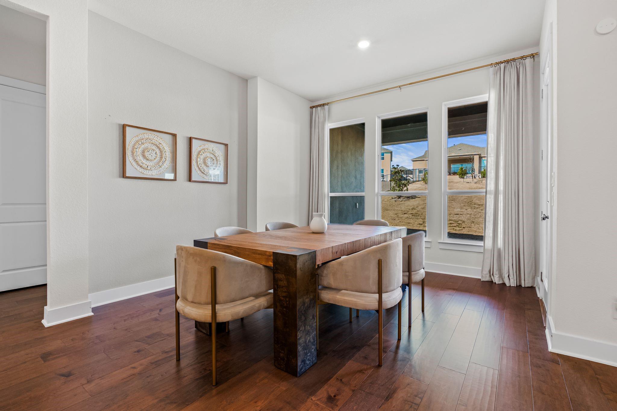 921 Trevi Fontana Dr, Leander, TX 78641