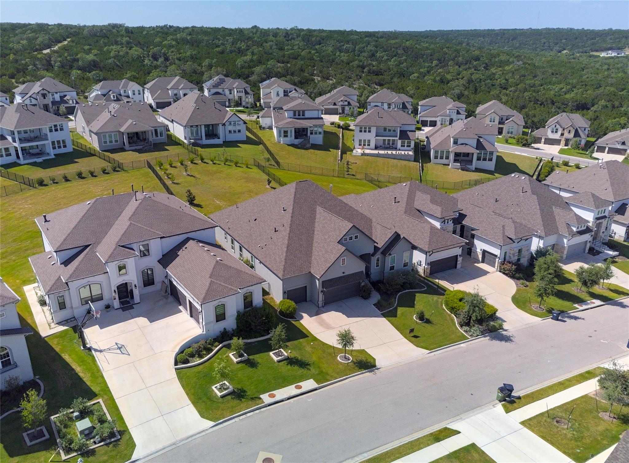 921 Trevi Fontana Dr, Leander, TX 78641