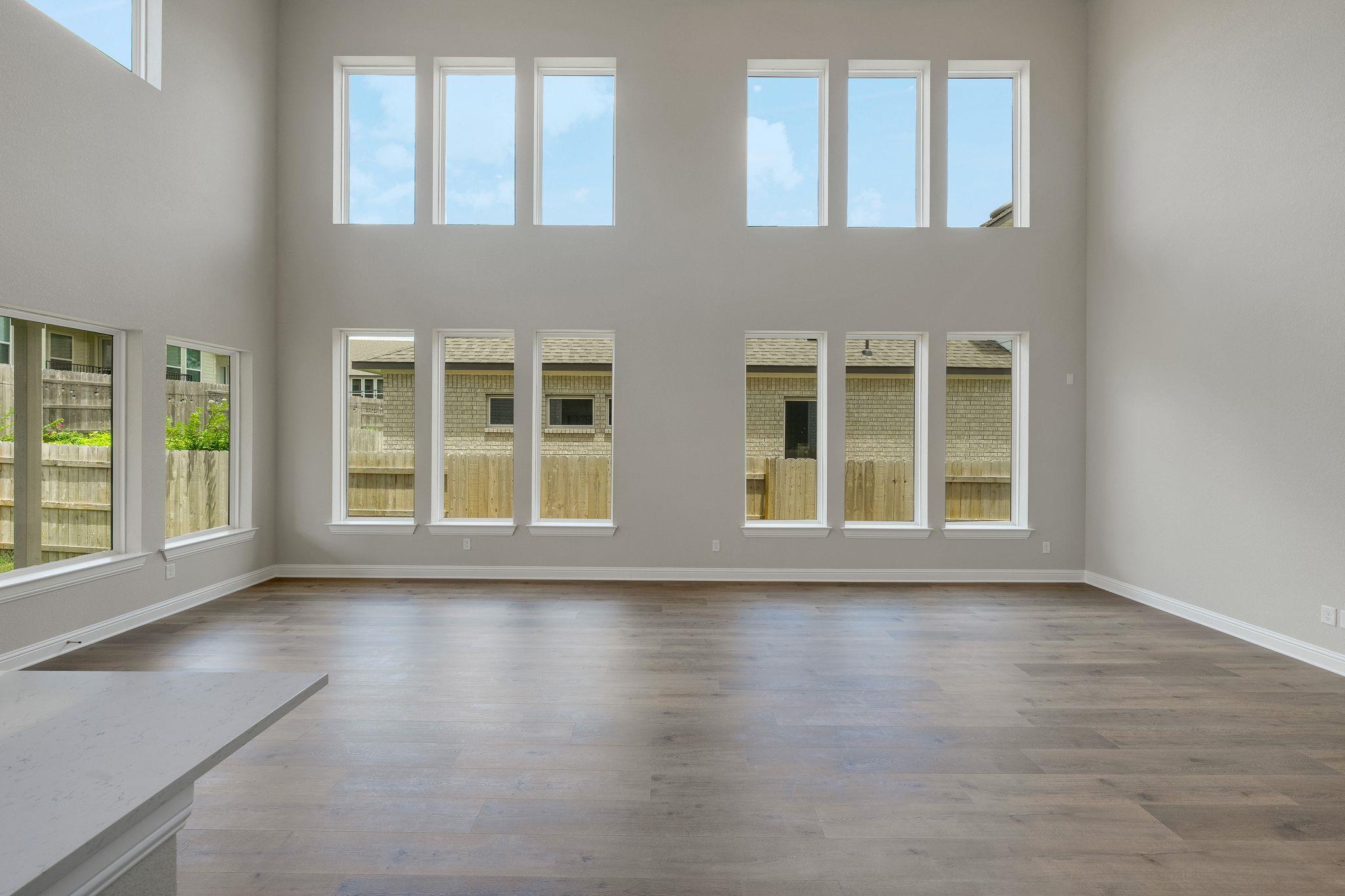 216 Crescent Heights Dr, Georgetown, TX 78628