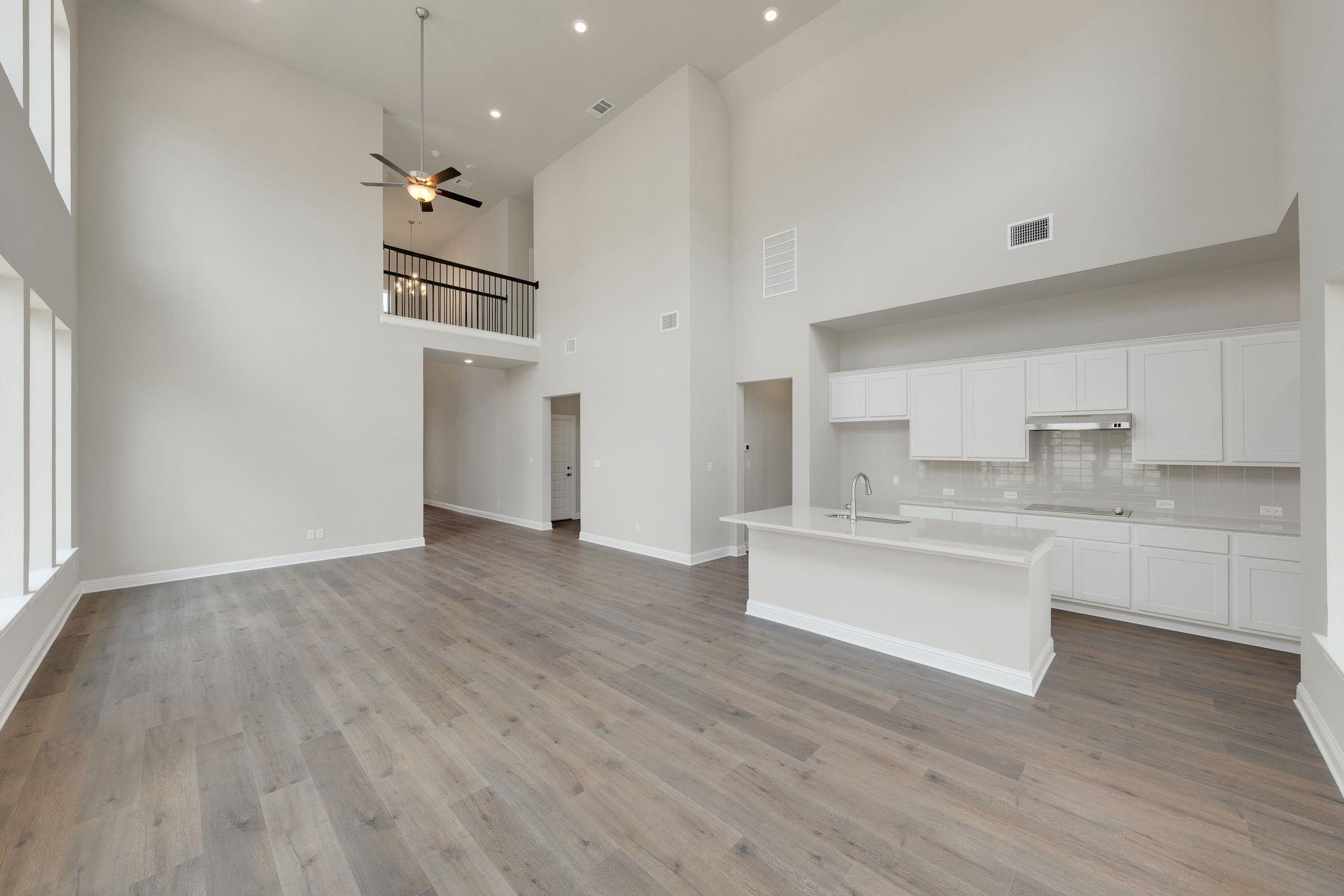 216 Crescent Heights Dr, Georgetown, TX 78628