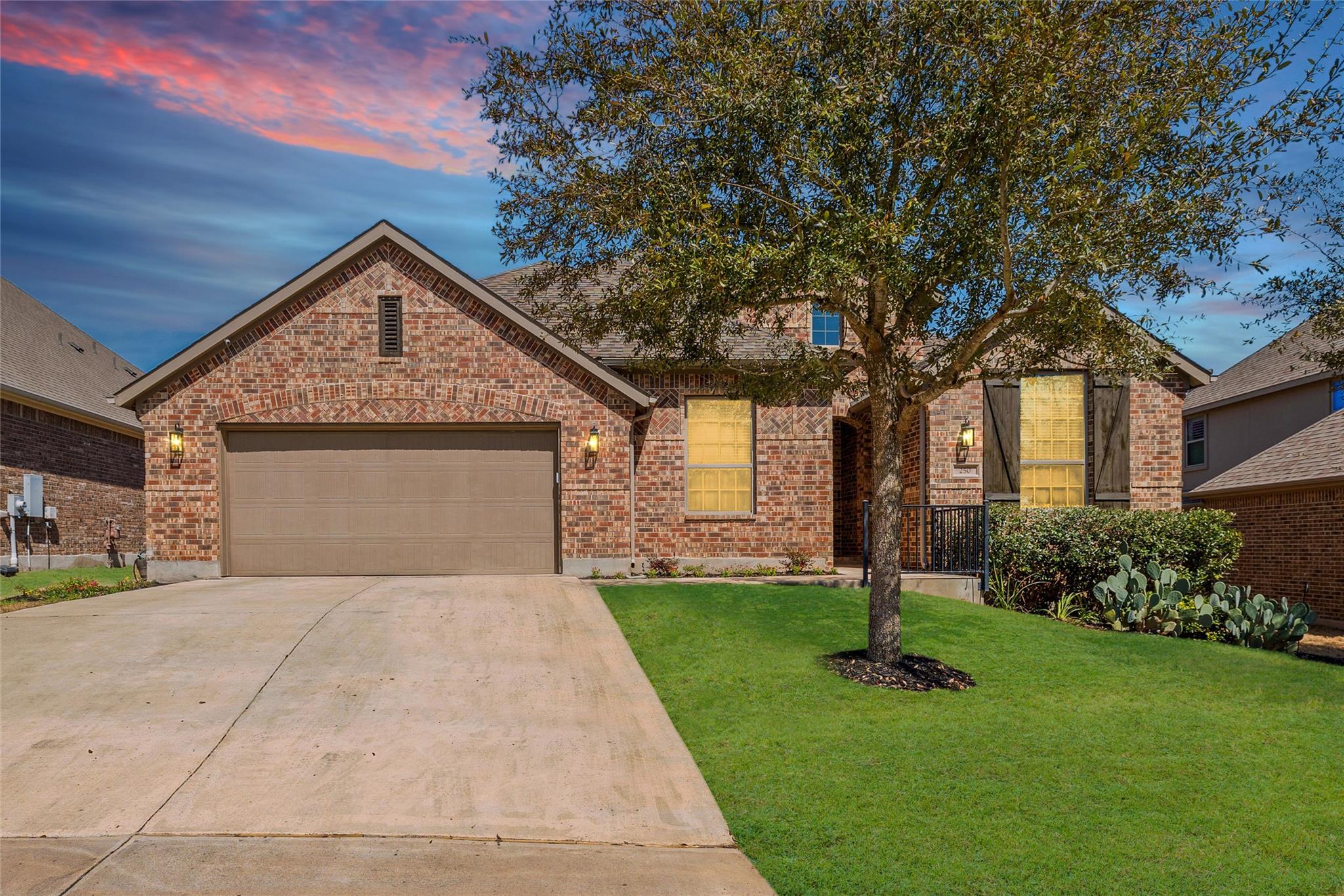 250 Nantucket Cir, Austin, TX 78737