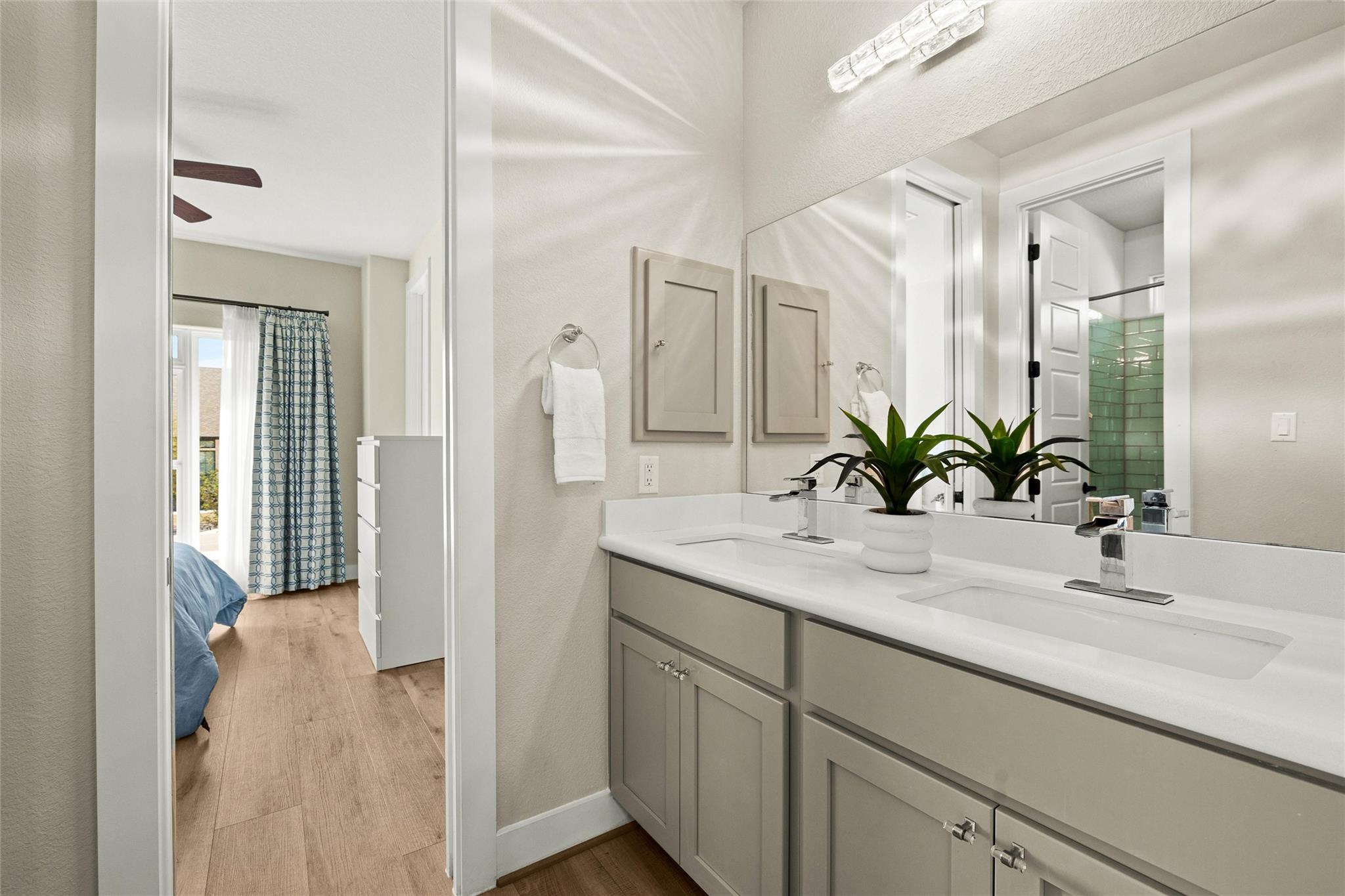 530 Crosswater Ln, Dripping Springs, TX 78620