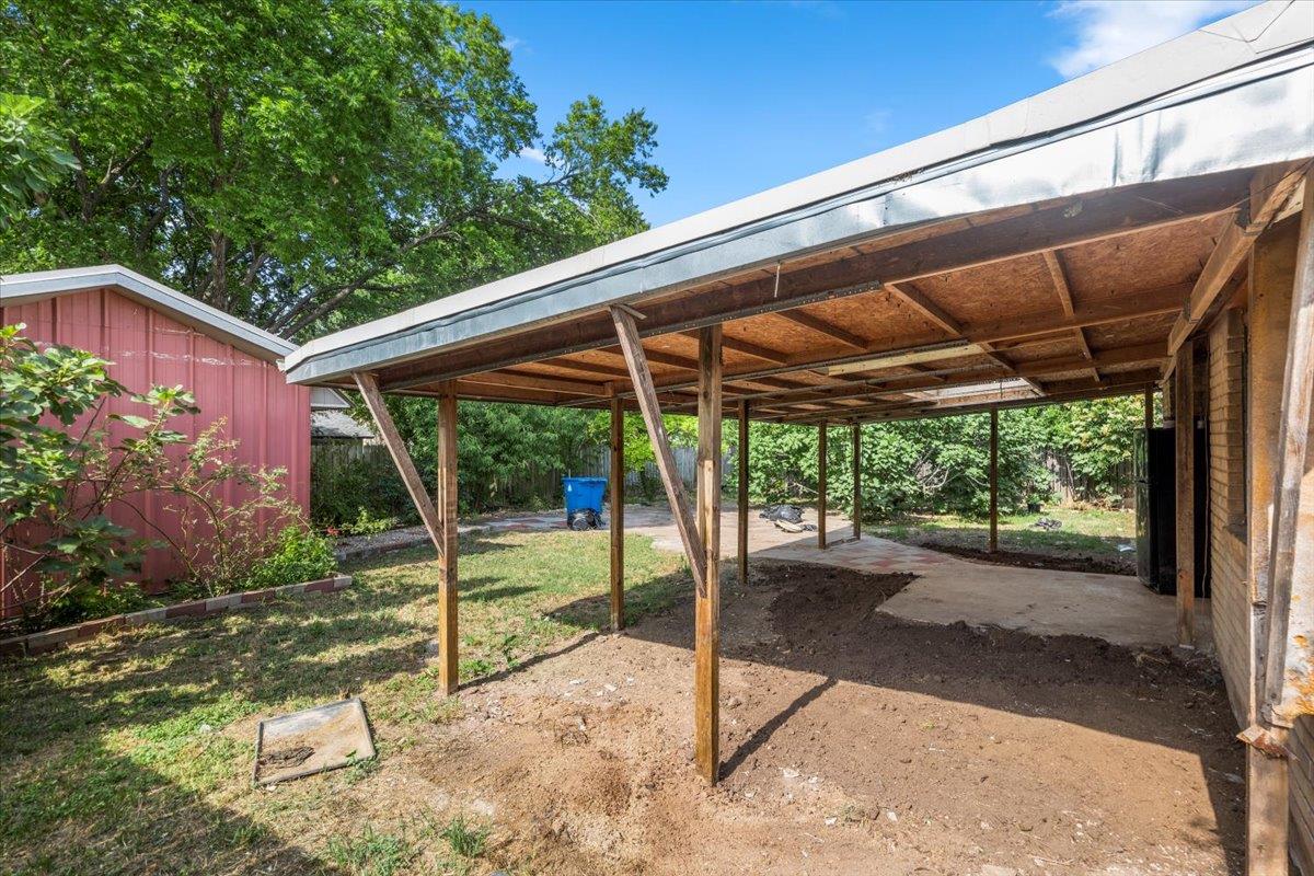 1307 Meadgreen Dr, Austin, TX 78758